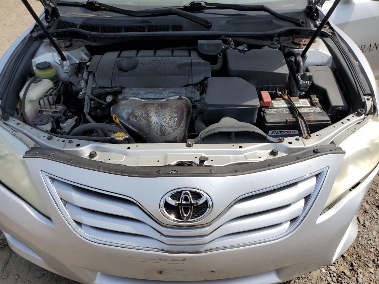 2011 TOYOTA CAMRY