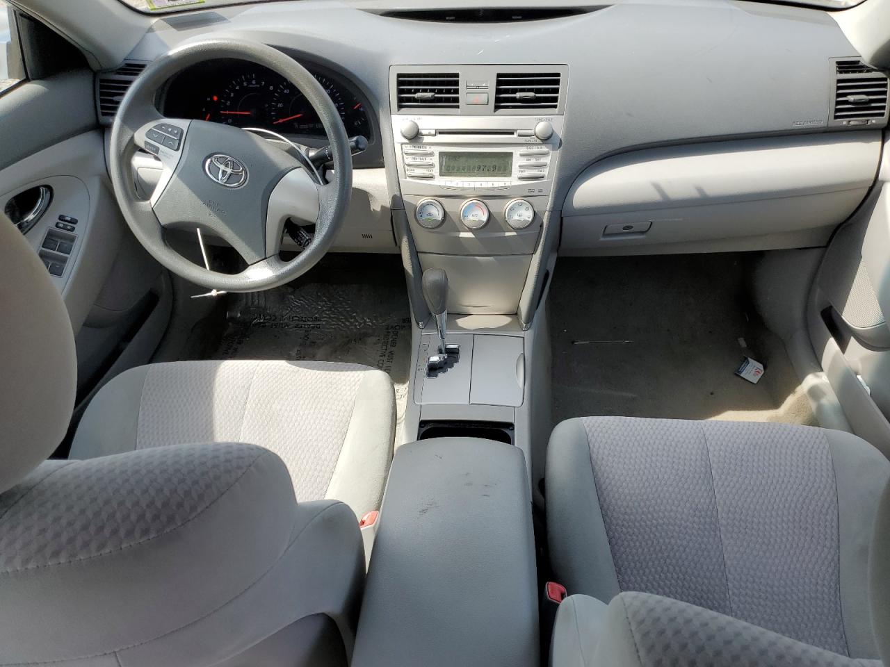 2011 TOYOTA CAMRY