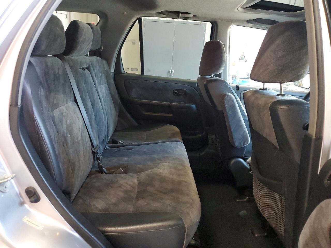 2004 HONDA CRV