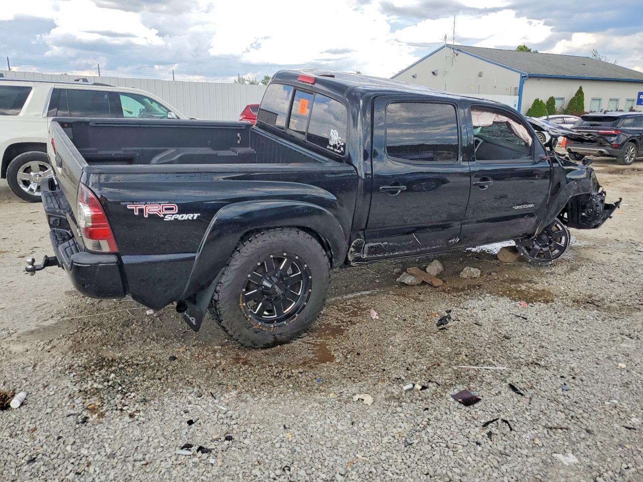 2013 TOYOTA TACOMA