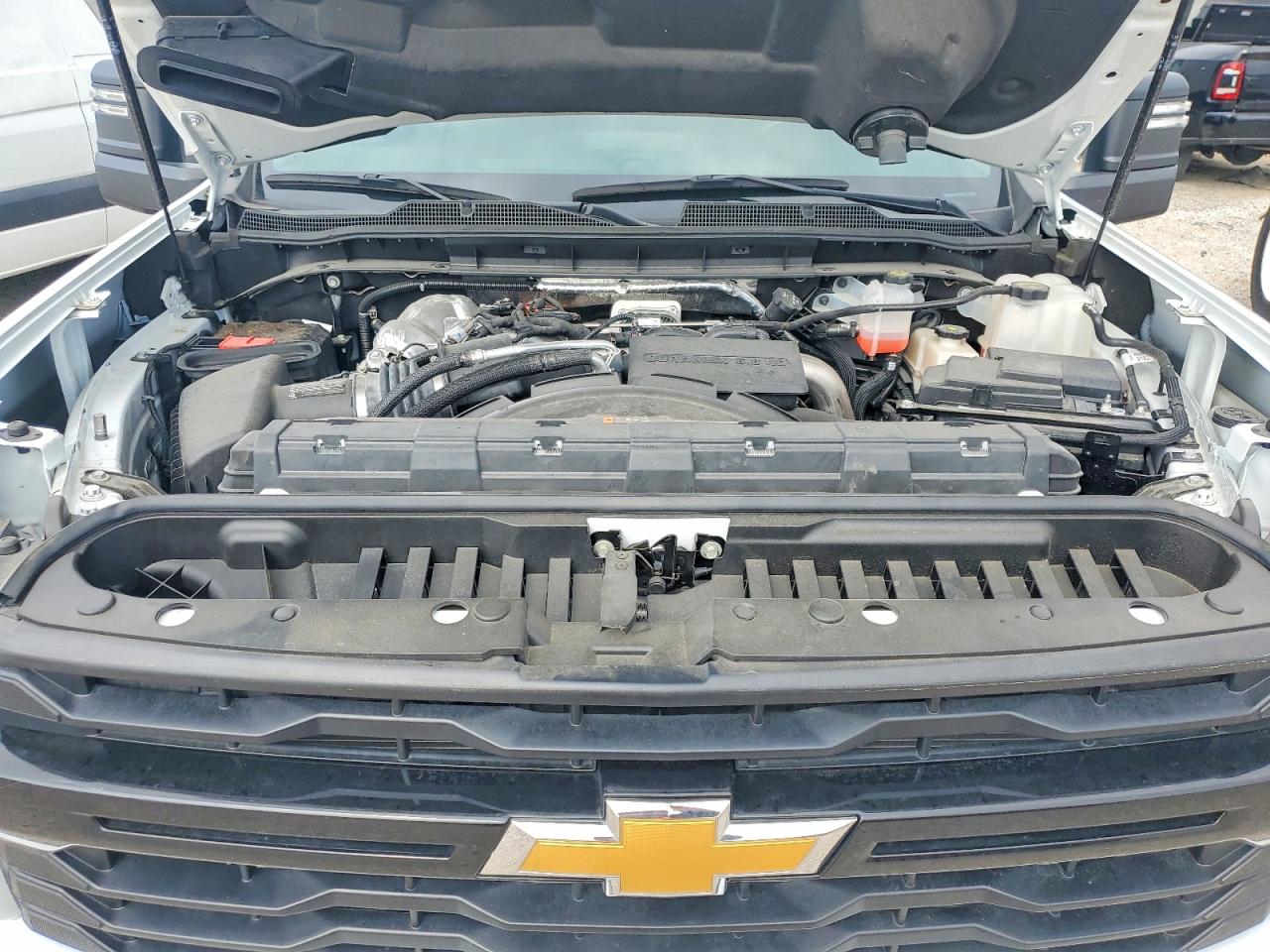 2024 CHEVROLET SILVERADO
