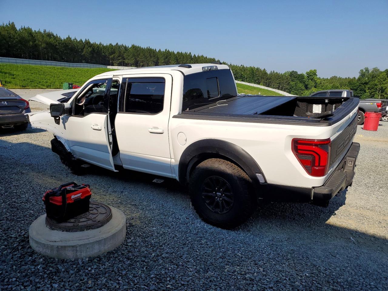 2025 FORD F150