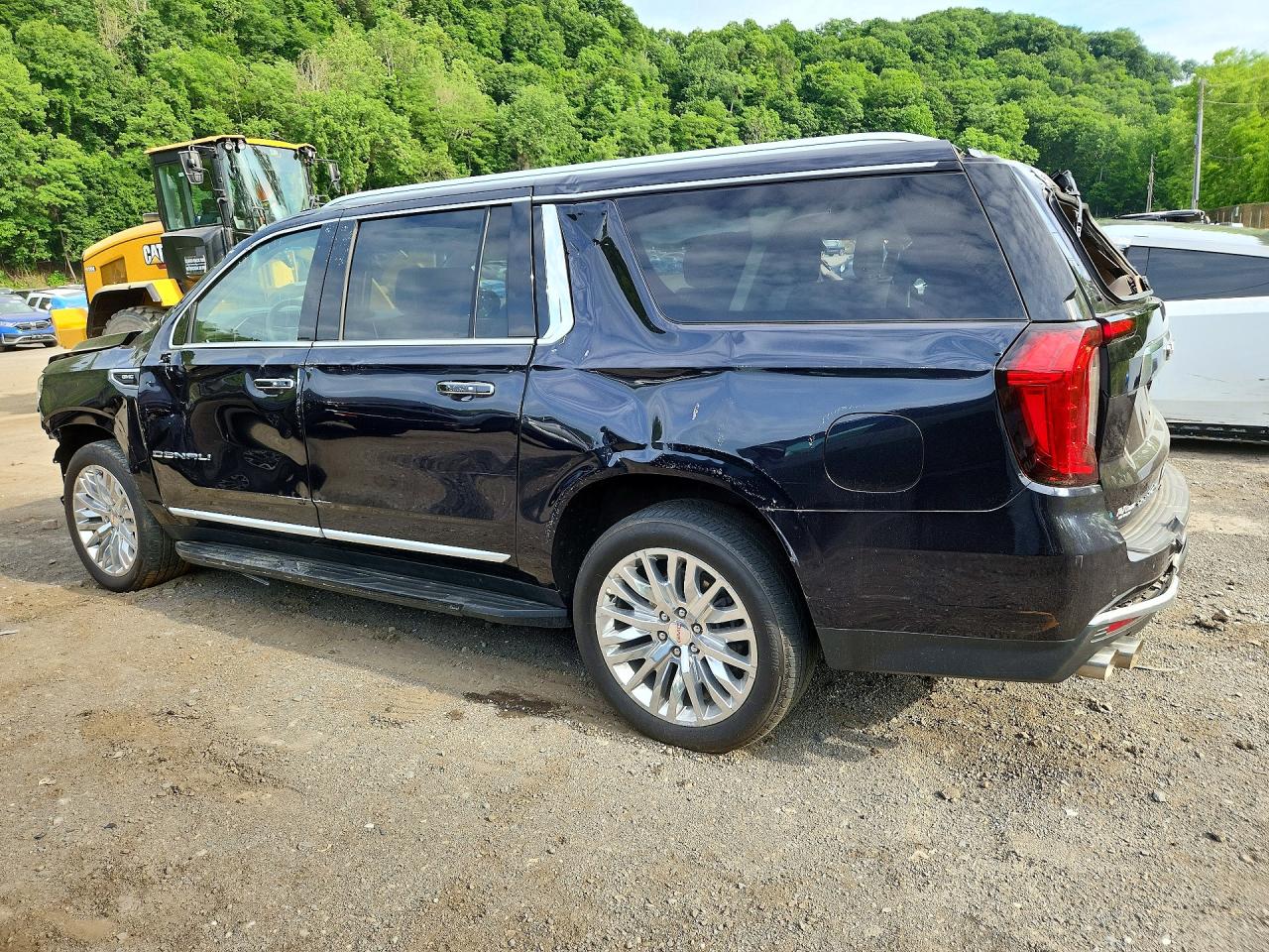 2023 GMC YUKON