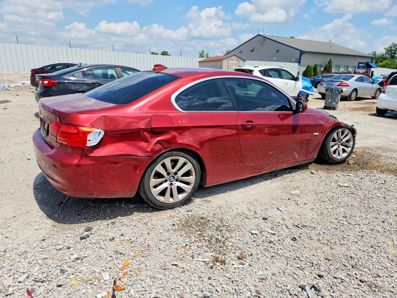 2011 BMW 3 SERIES