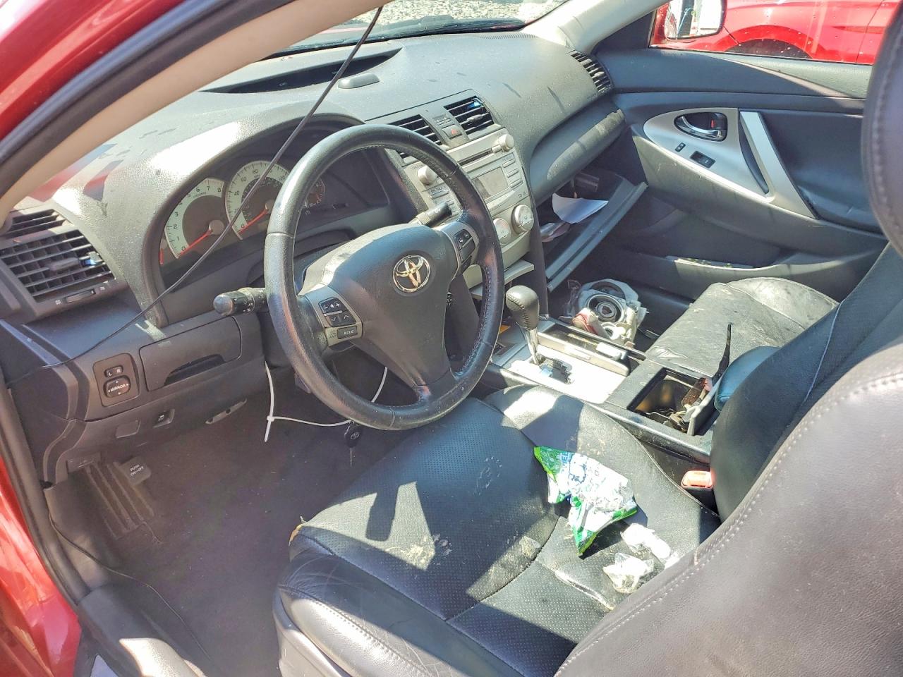 2011 TOYOTA CAMRY