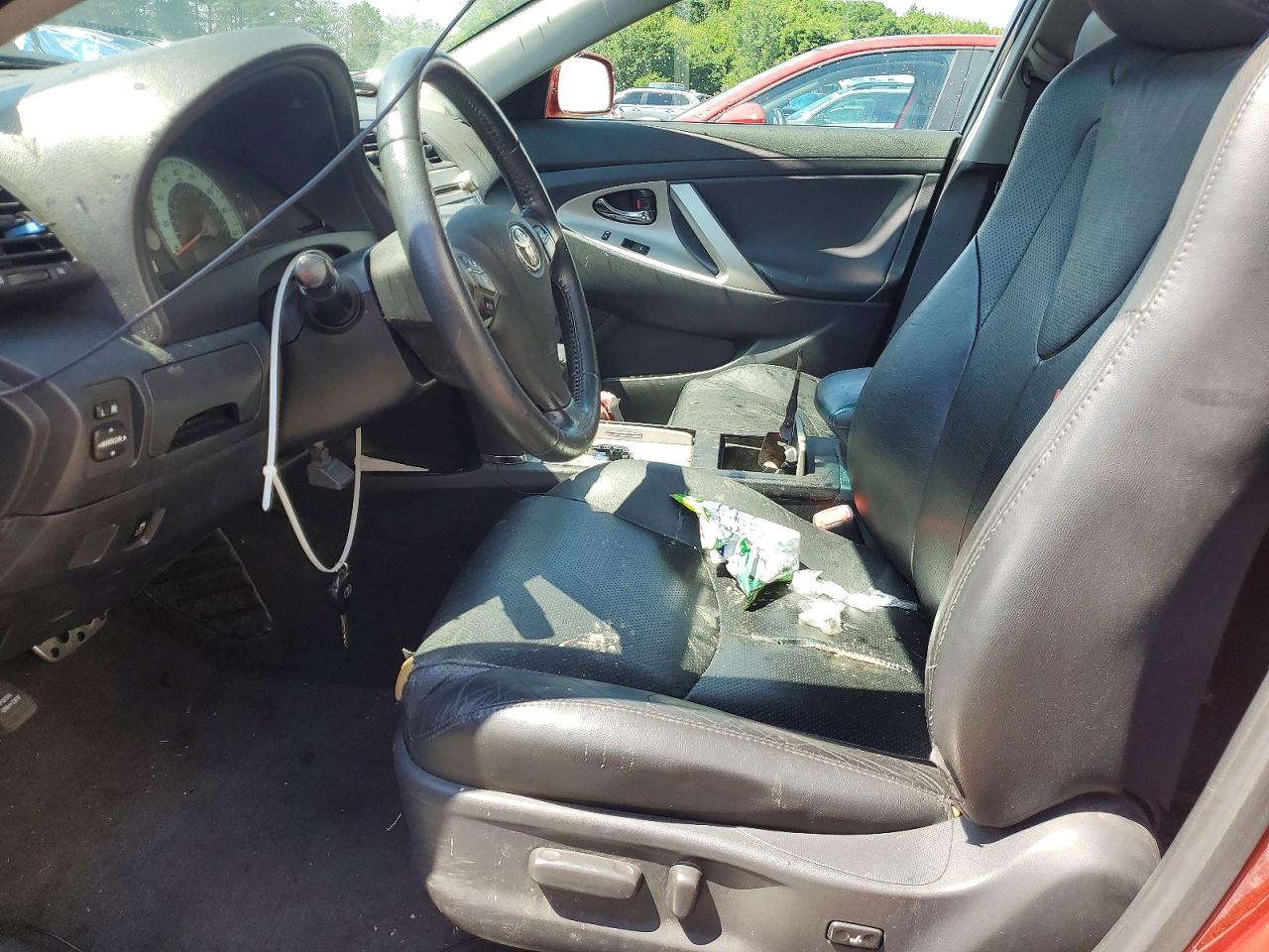 2011 TOYOTA CAMRY