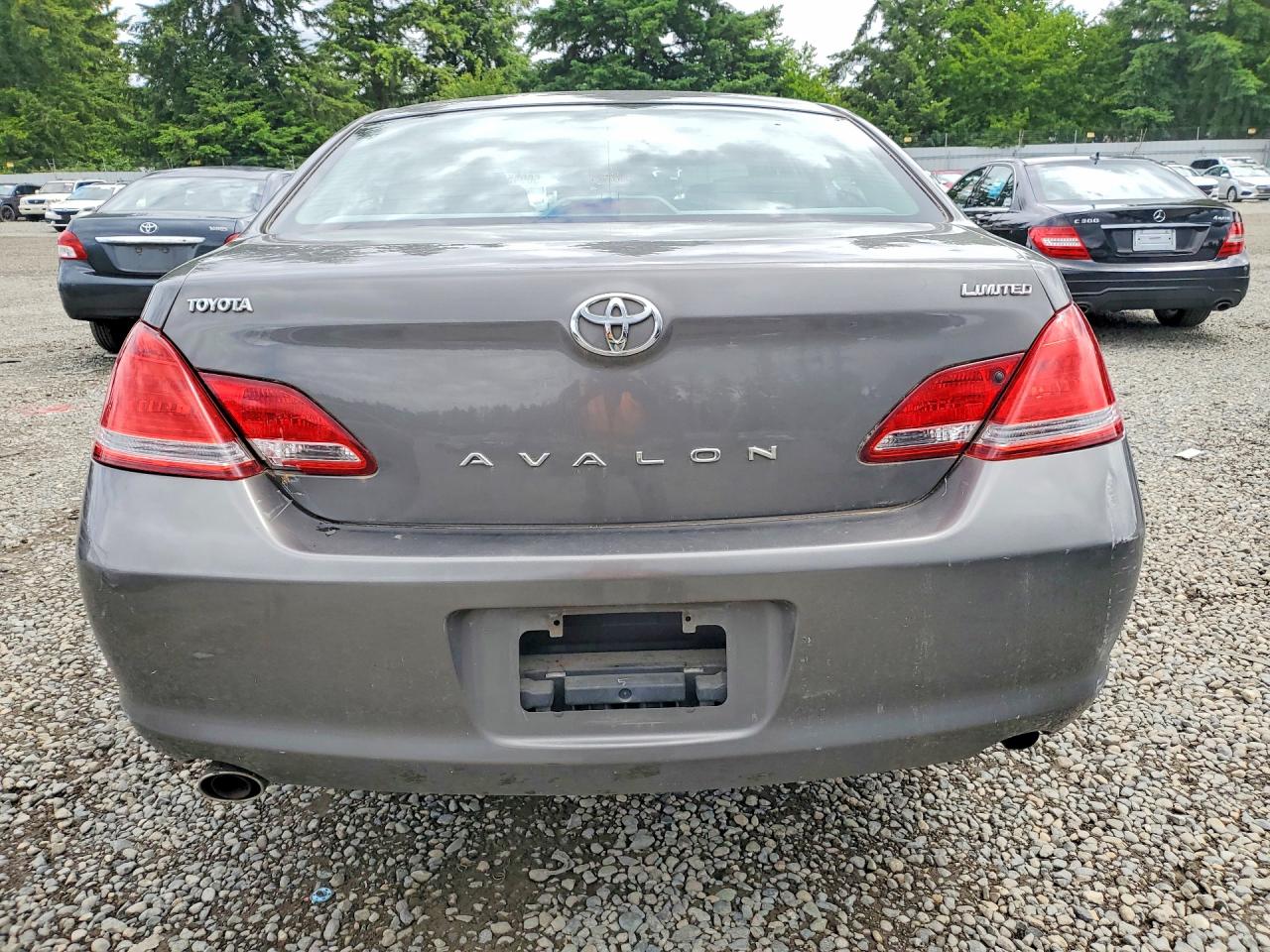 2007 TOYOTA AVALON