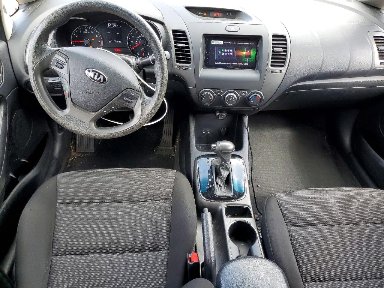2017 KIA FORTE