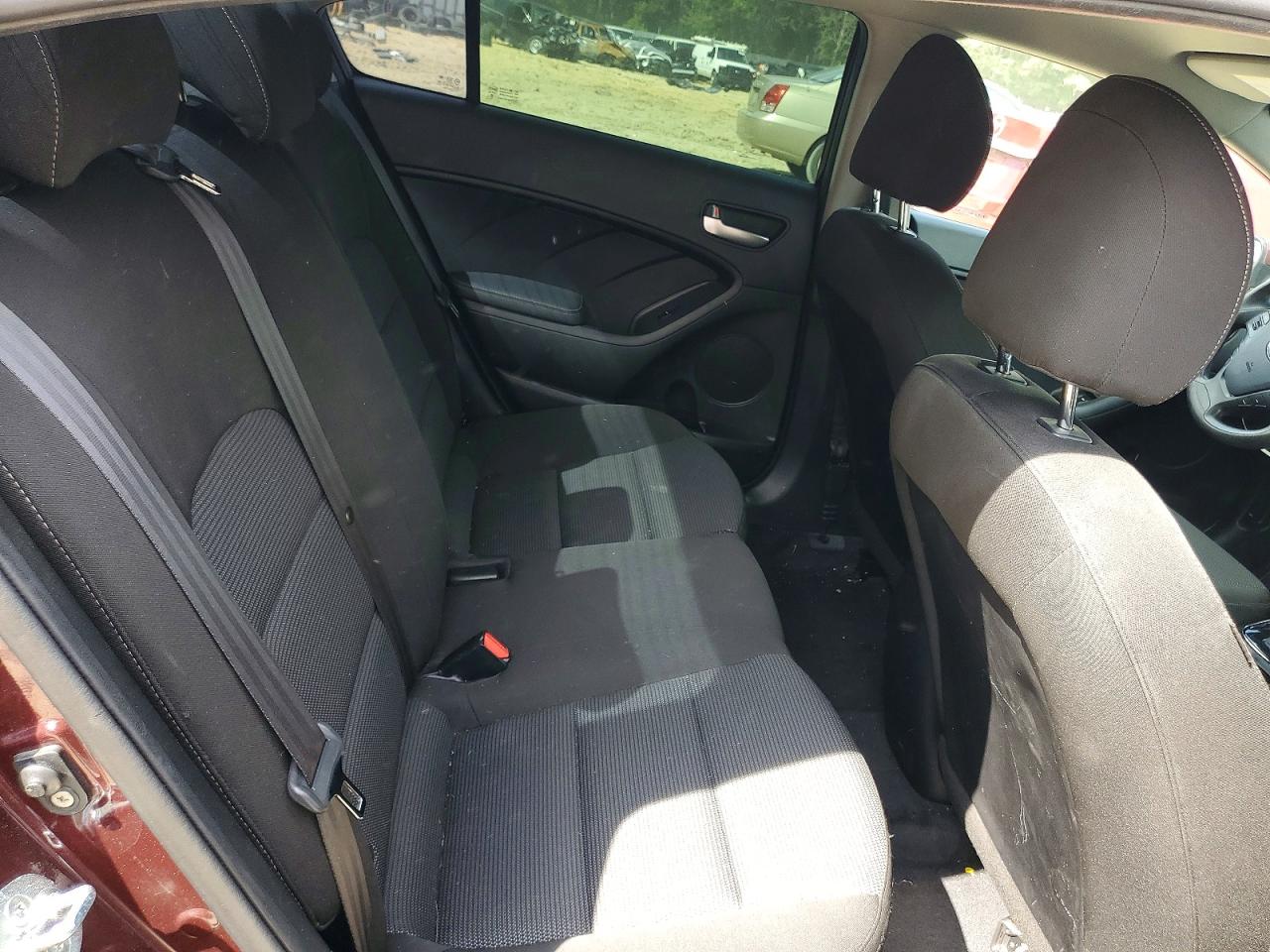 2017 KIA FORTE