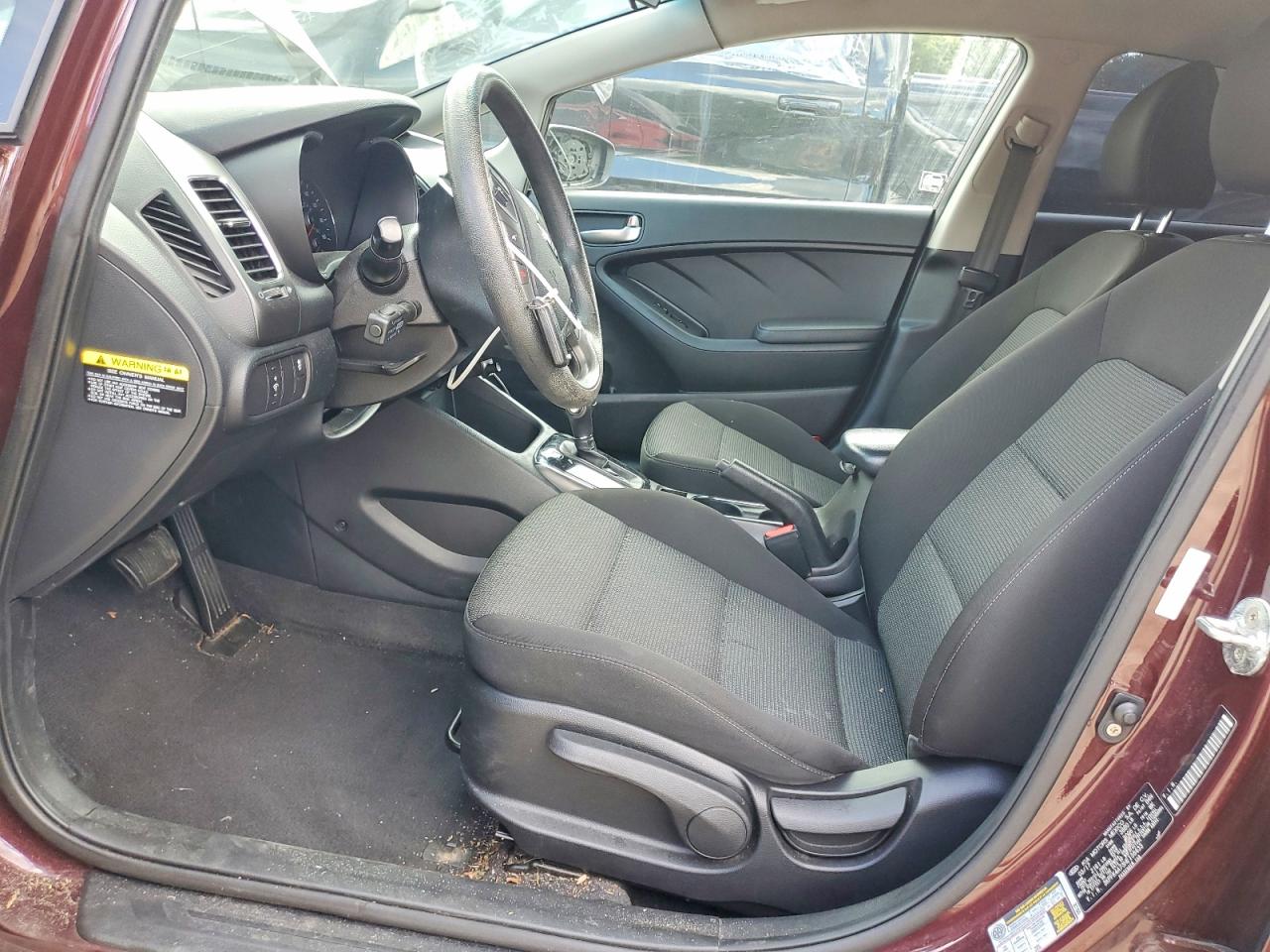 2017 KIA FORTE