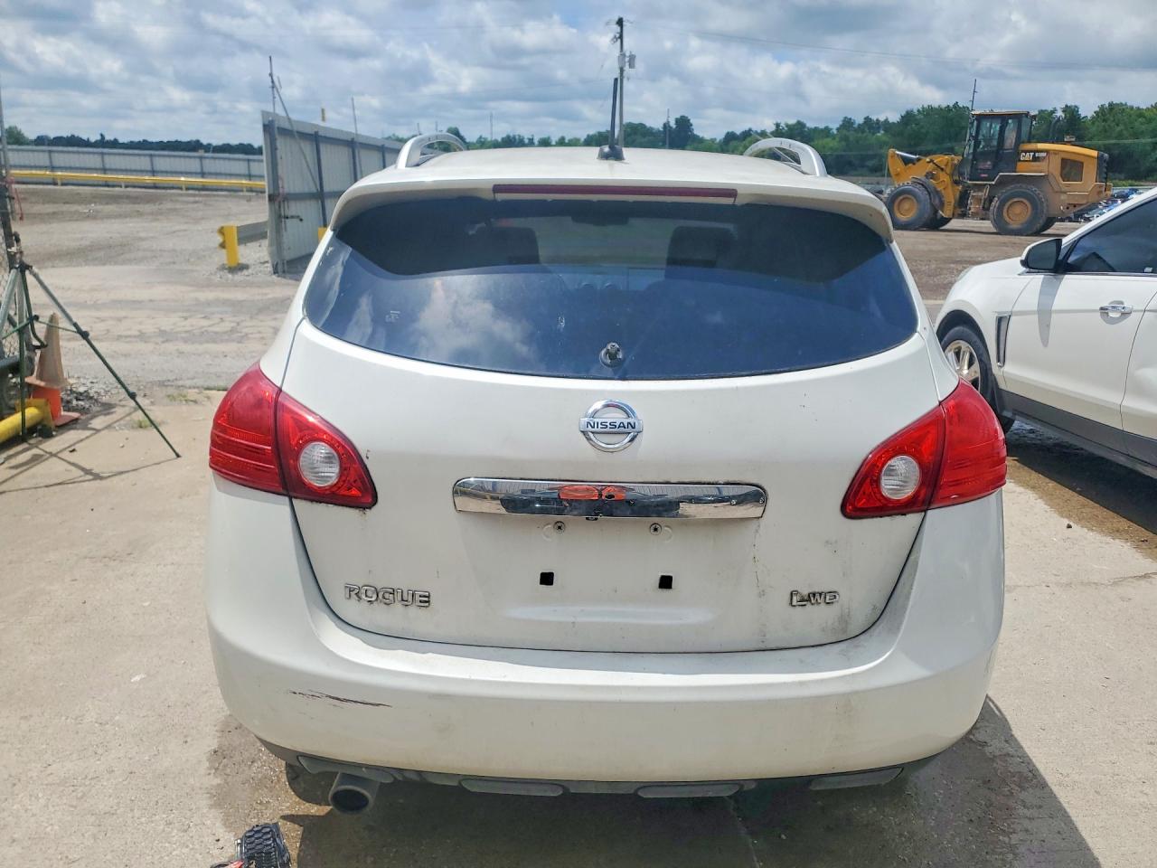 2011 NISSAN ROGUE