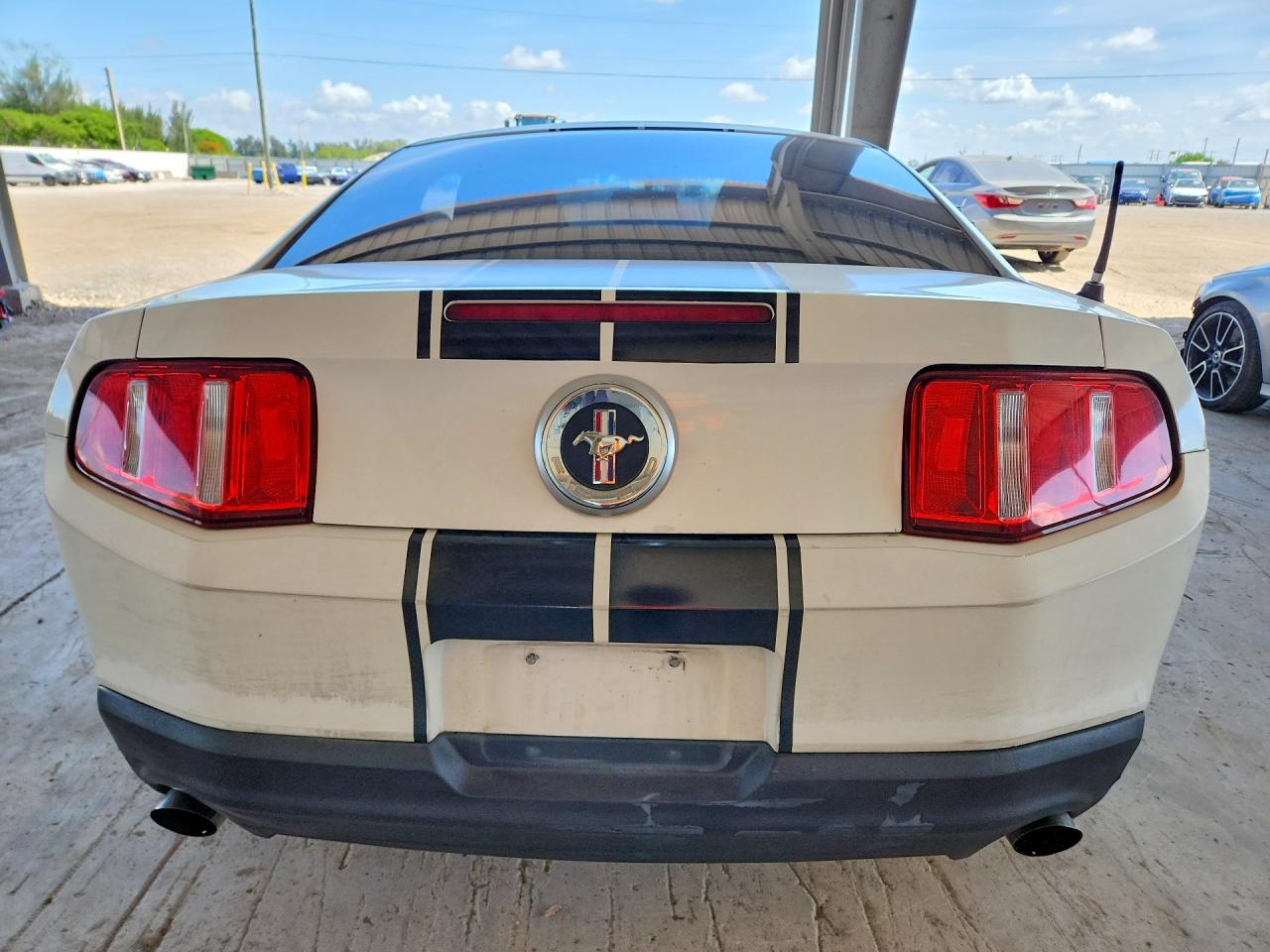 2012 FORD MUSTANG