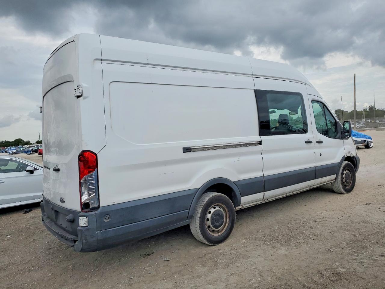 2016 FORD TRANSIT