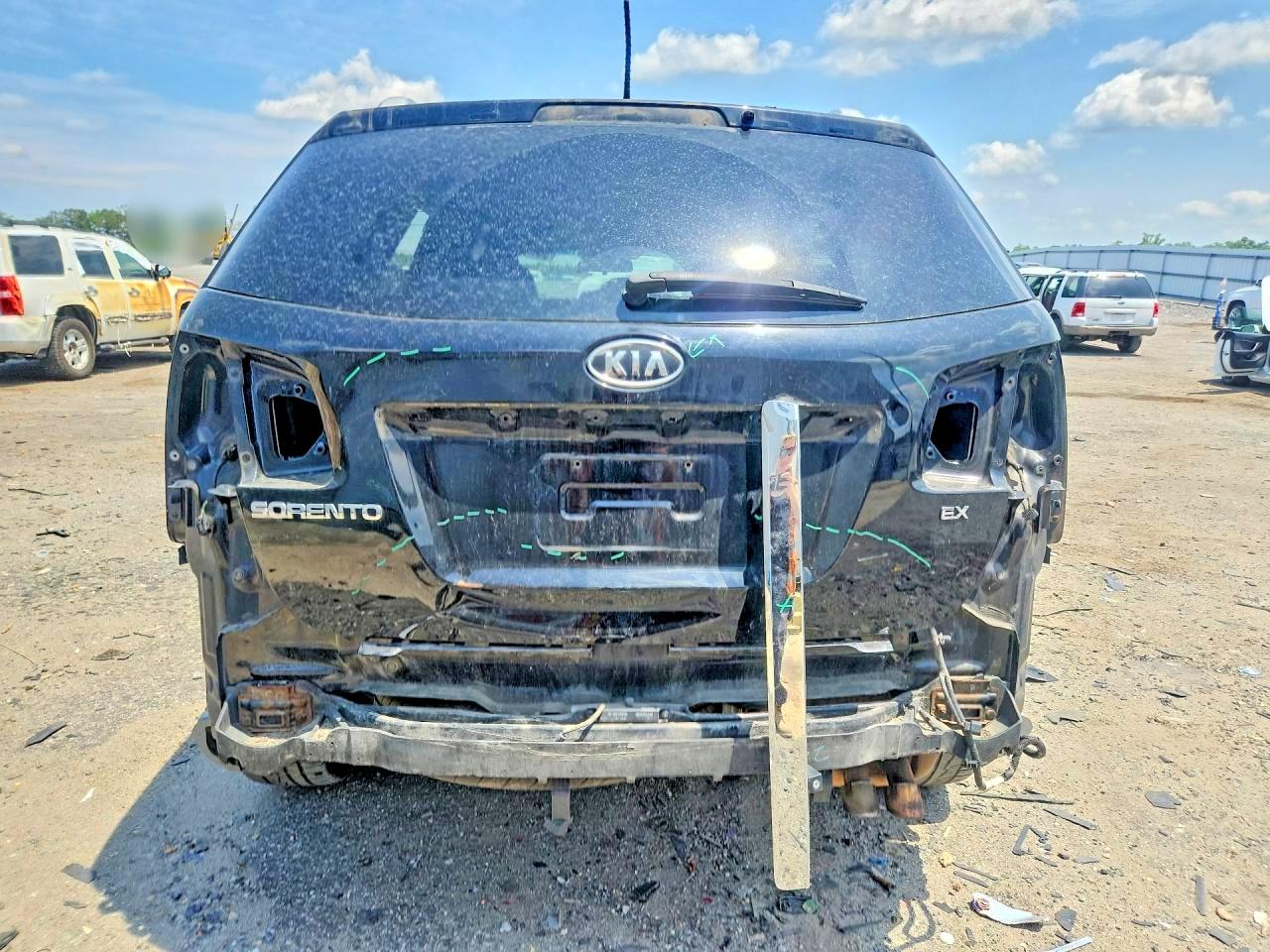 2013 KIA SORENTO
