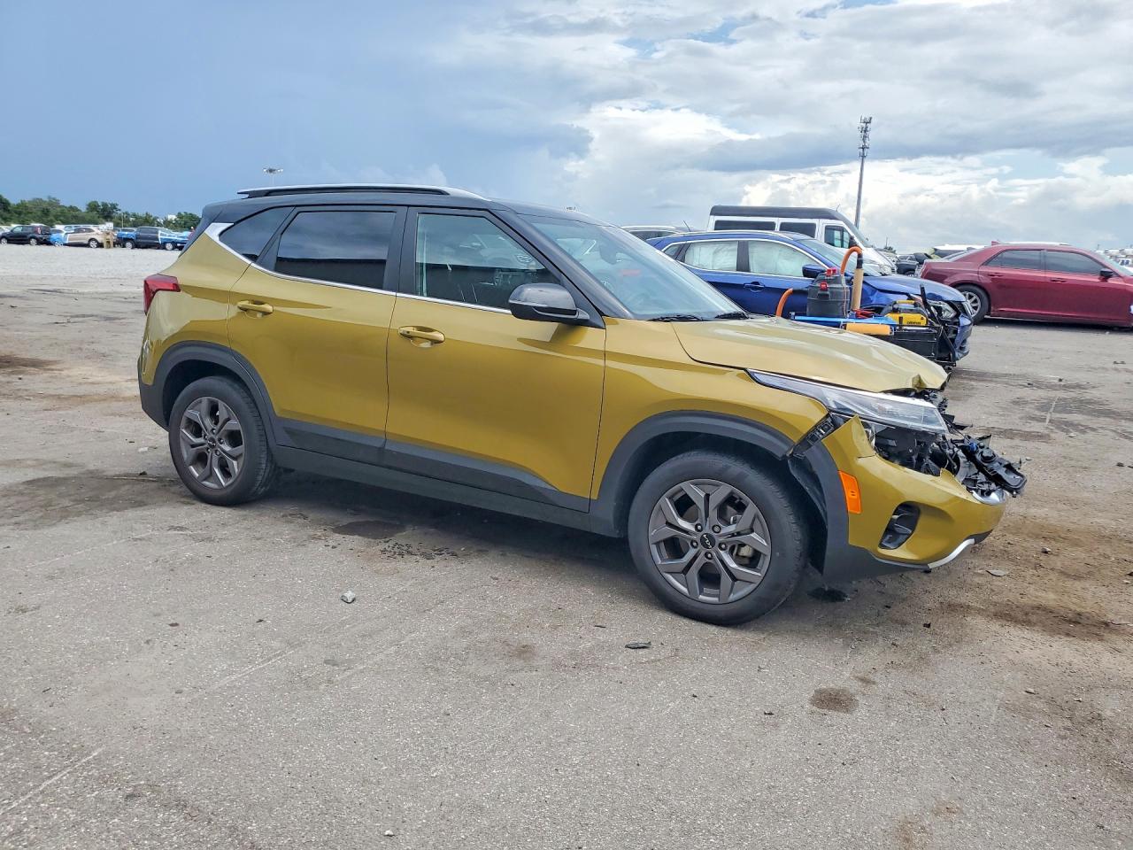 2024 KIA SELTOS