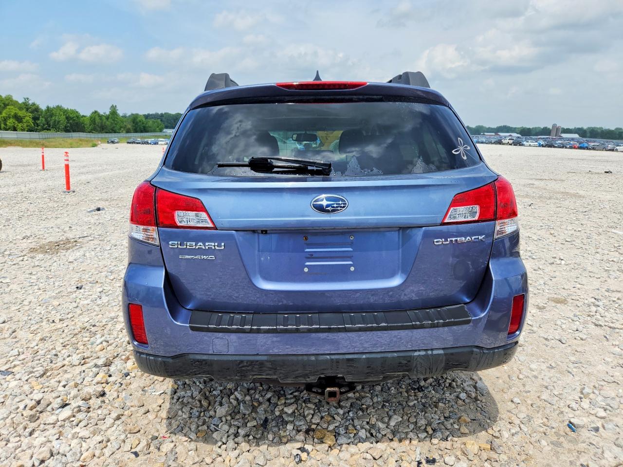 2014 SUBARU OUTBACK
