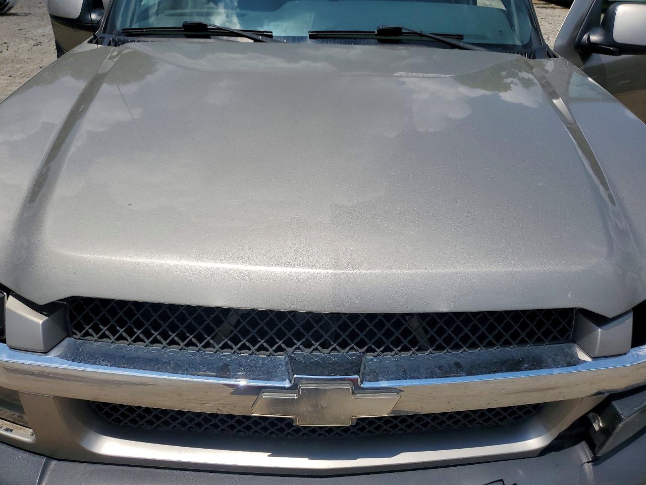 2003 CHEVROLET AVALANCHE