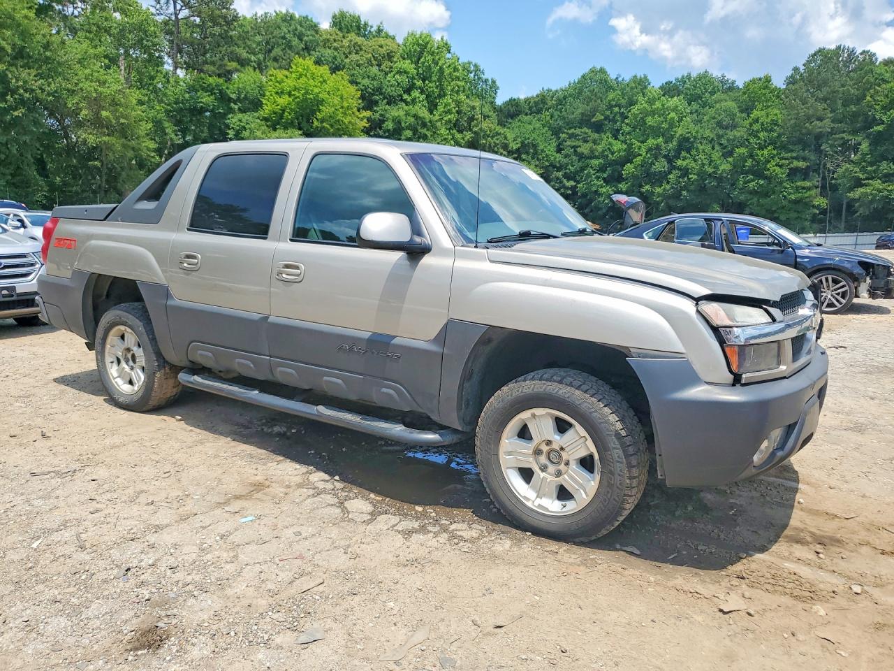 2003 CHEVROLET AVALANCHE