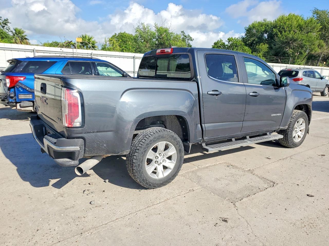 2016 GMC CANYON