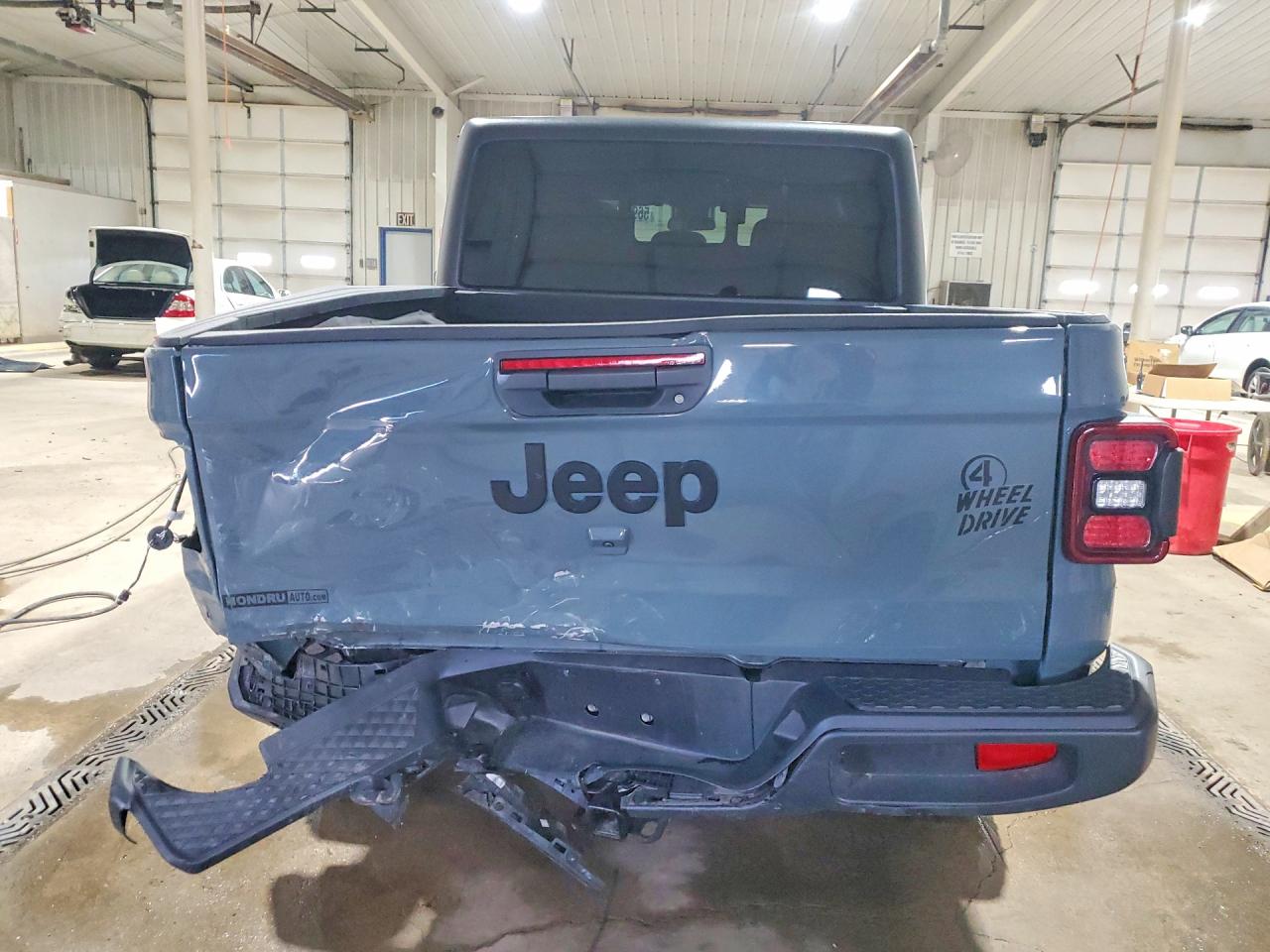 2024 JEEP GLADIATOR