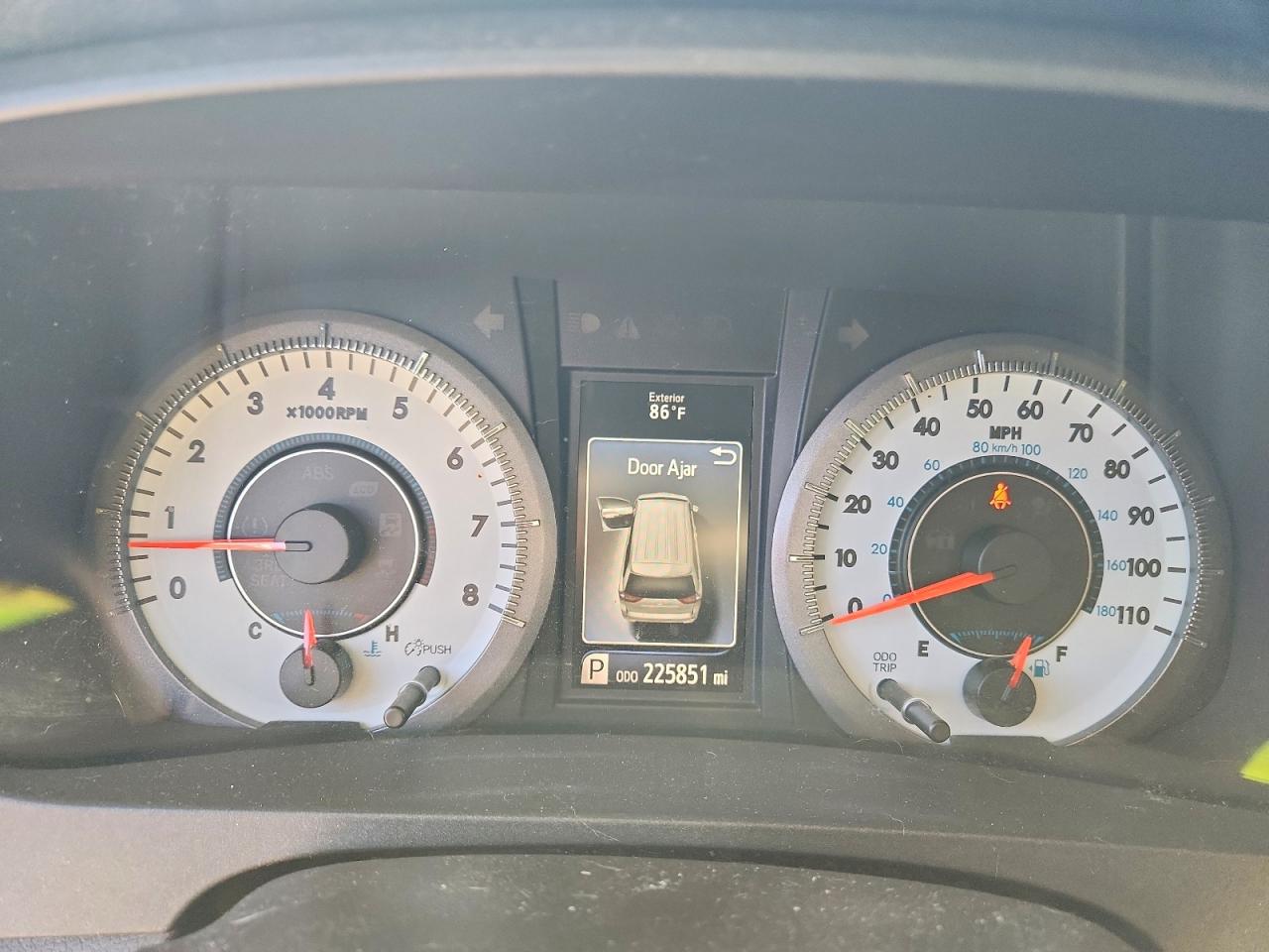 2018 TOYOTA SIENNA