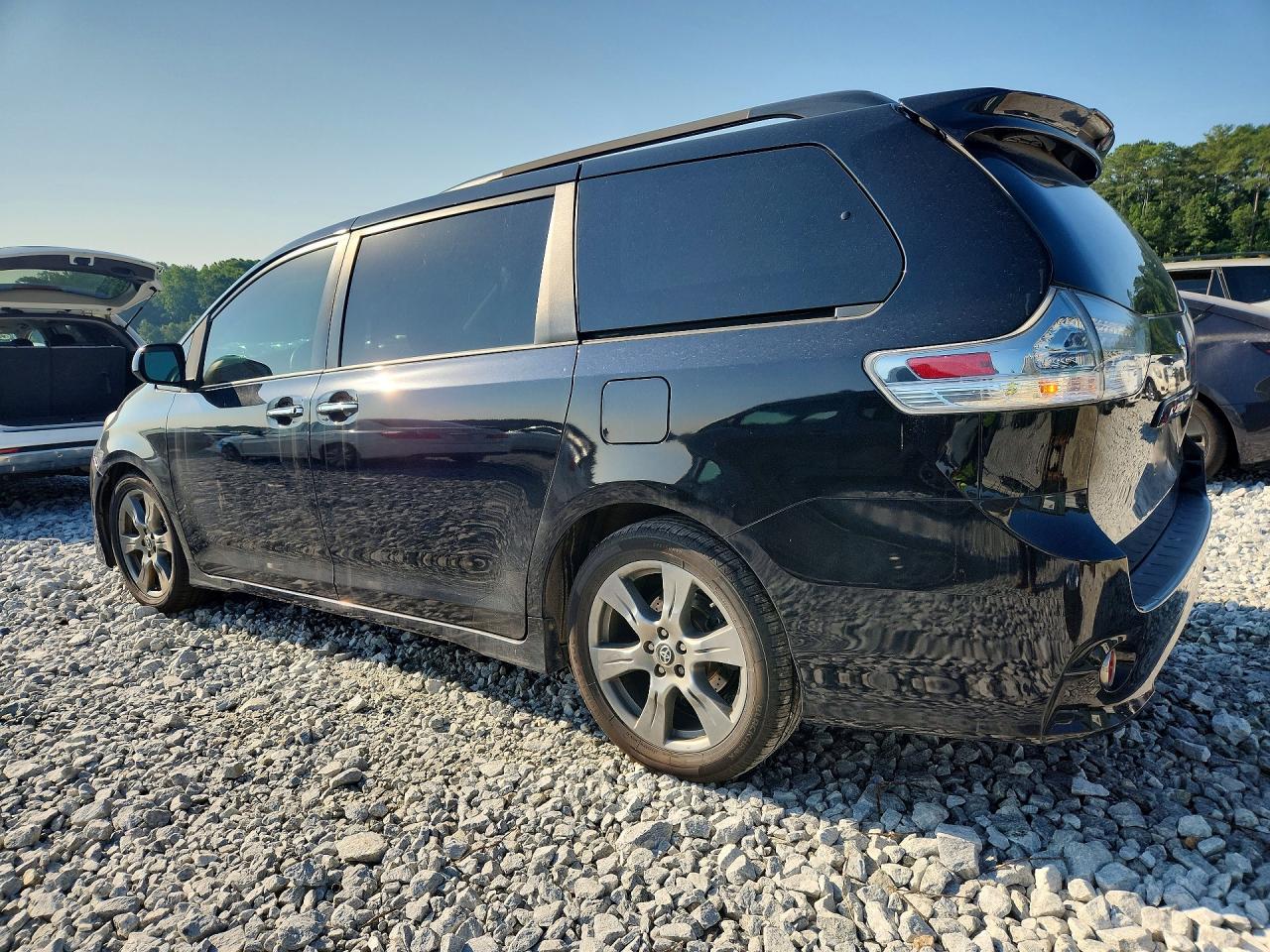 2018 TOYOTA SIENNA