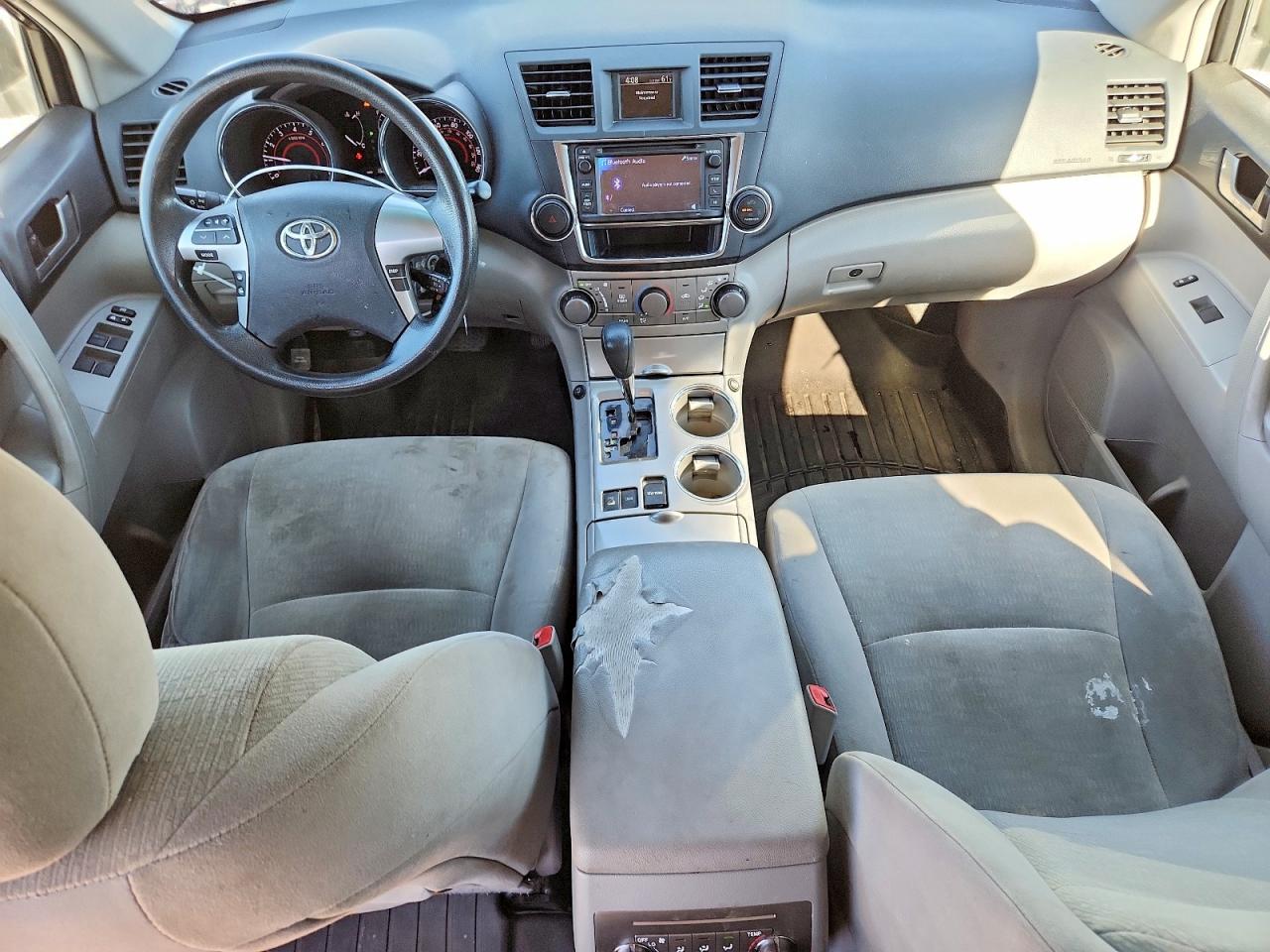 2013 TOYOTA HIGHLANDER