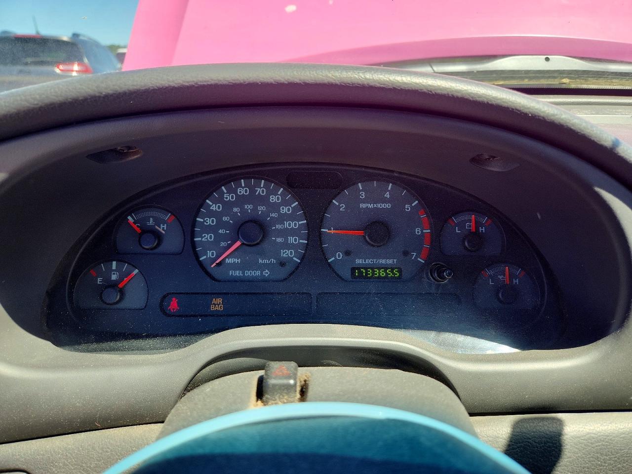 2001 FORD MUSTANG