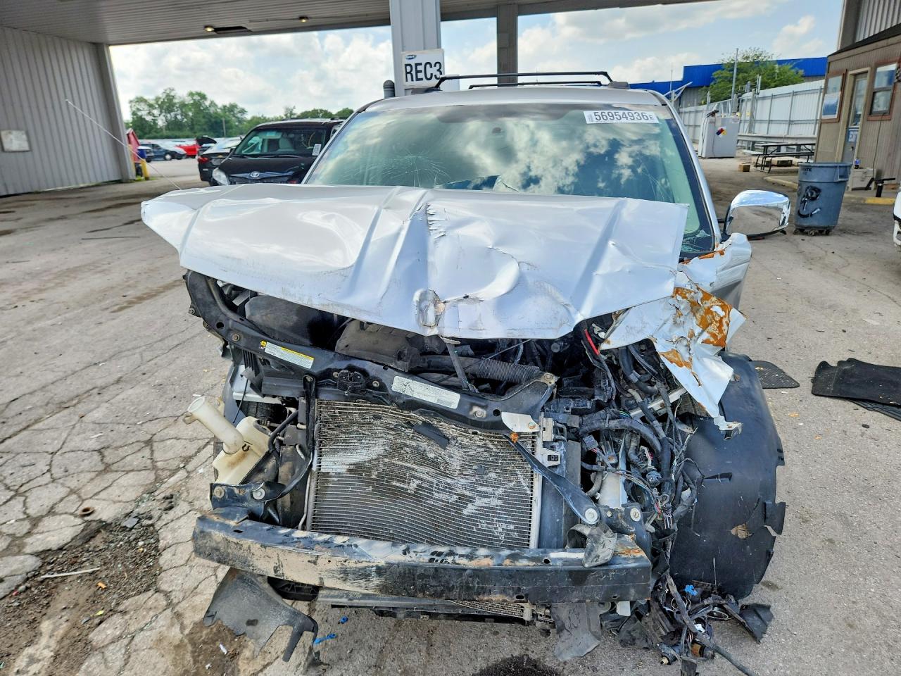 2011 CHRYSLER MINIVAN