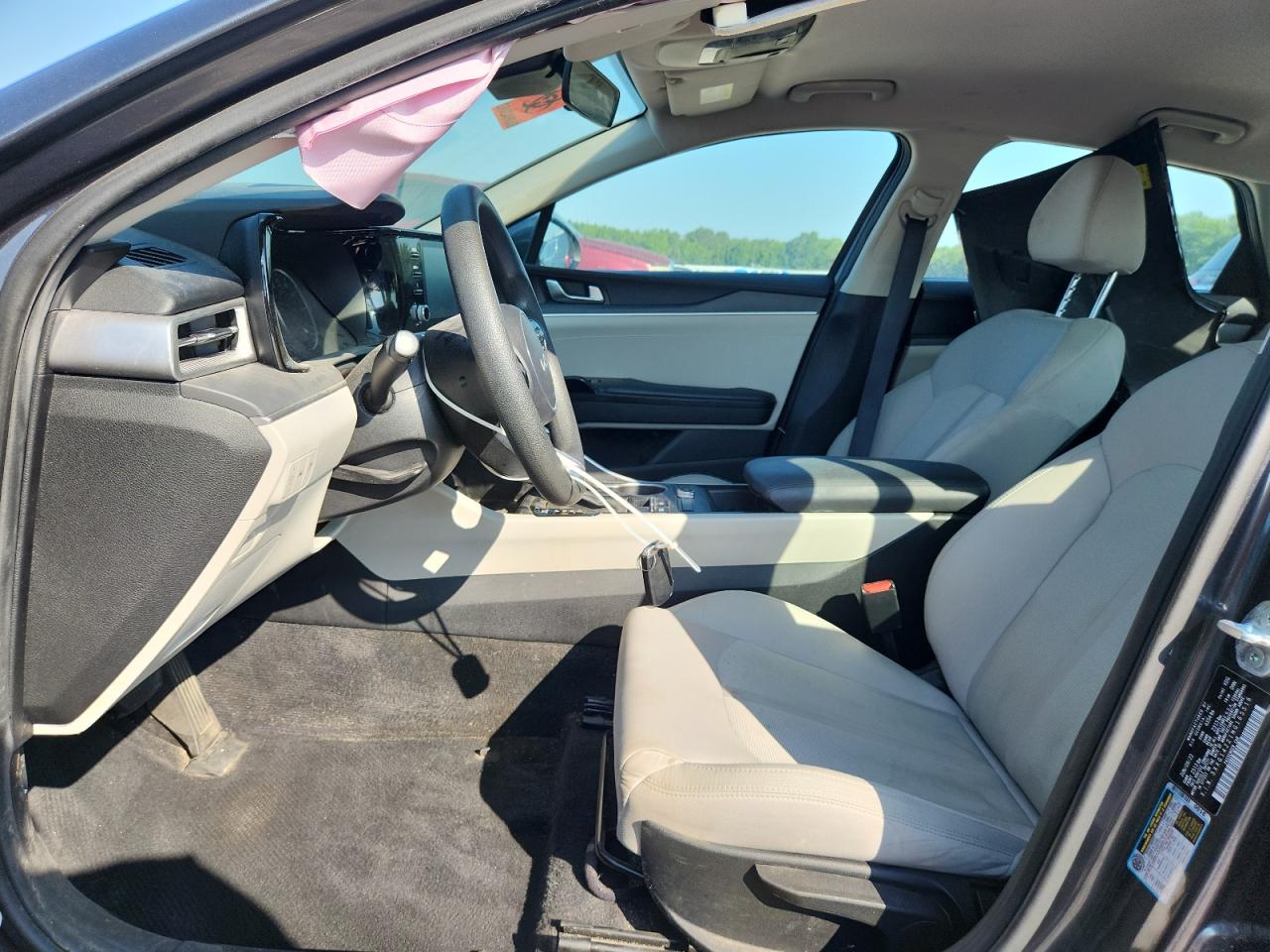 2022 KIA K5