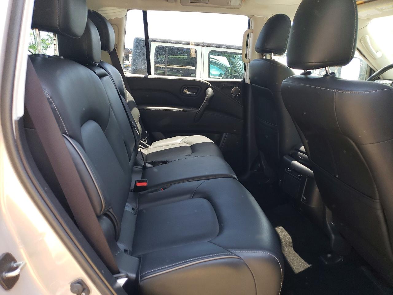 2023 INFINITI QX80
