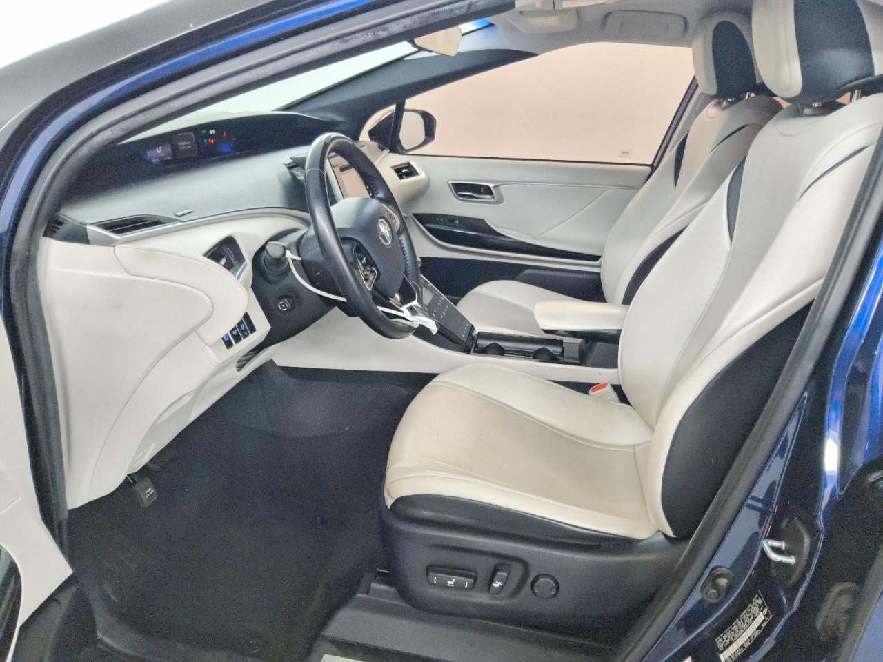 2020 TOYOTA MIRAI