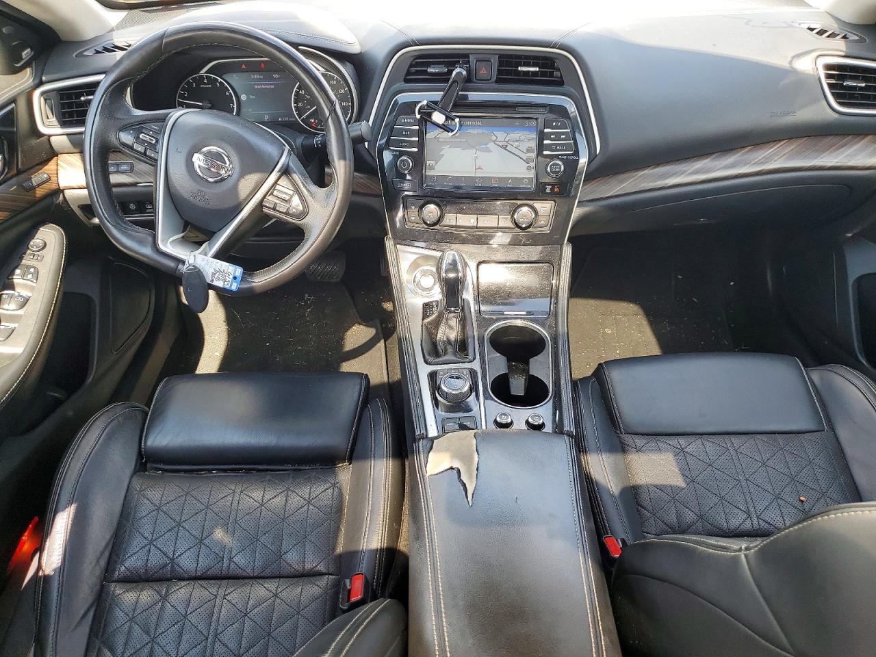 2018 NISSAN MAXIMA