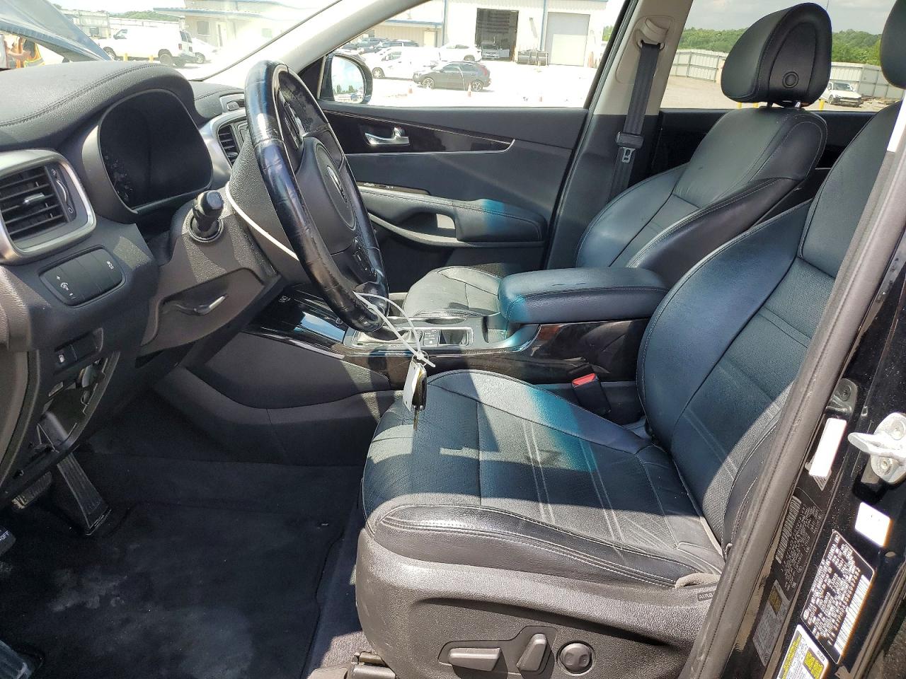 2016 KIA SORENTO