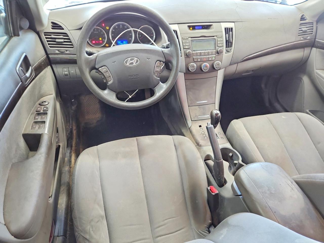 2010 HYUNDAI SONATA