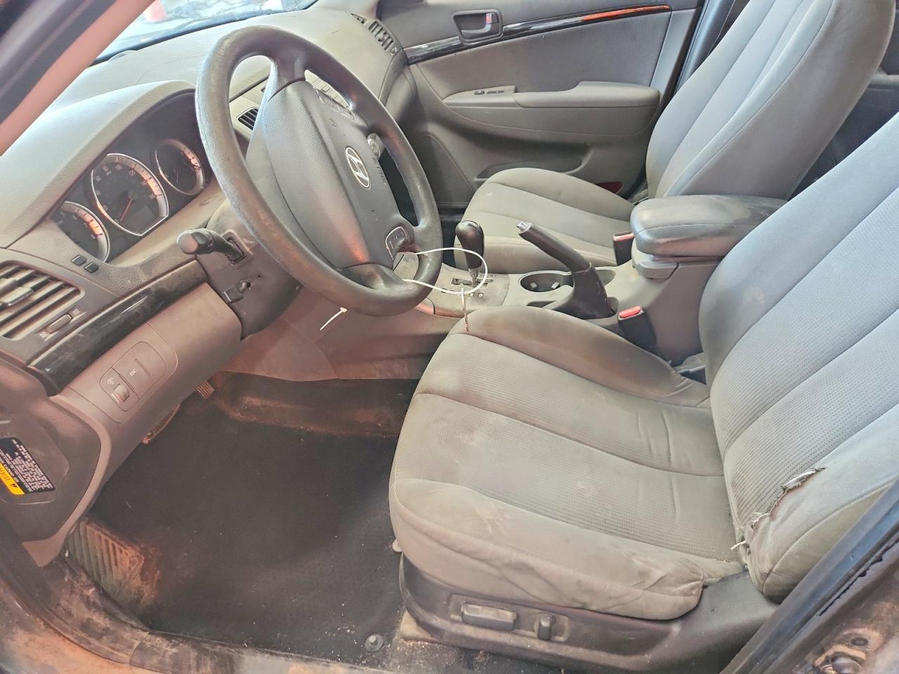 2010 HYUNDAI SONATA