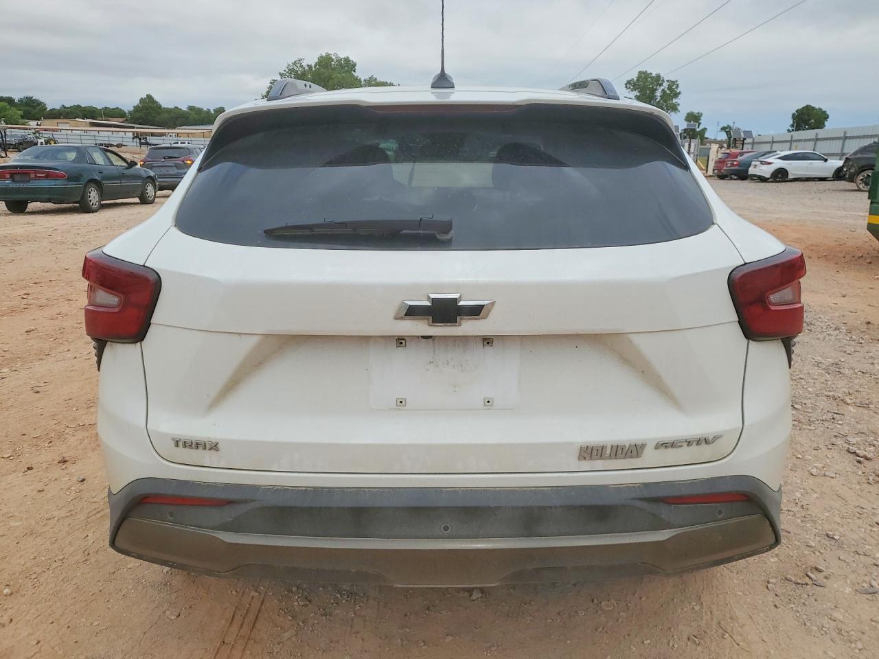 2025 CHEVROLET TRAX