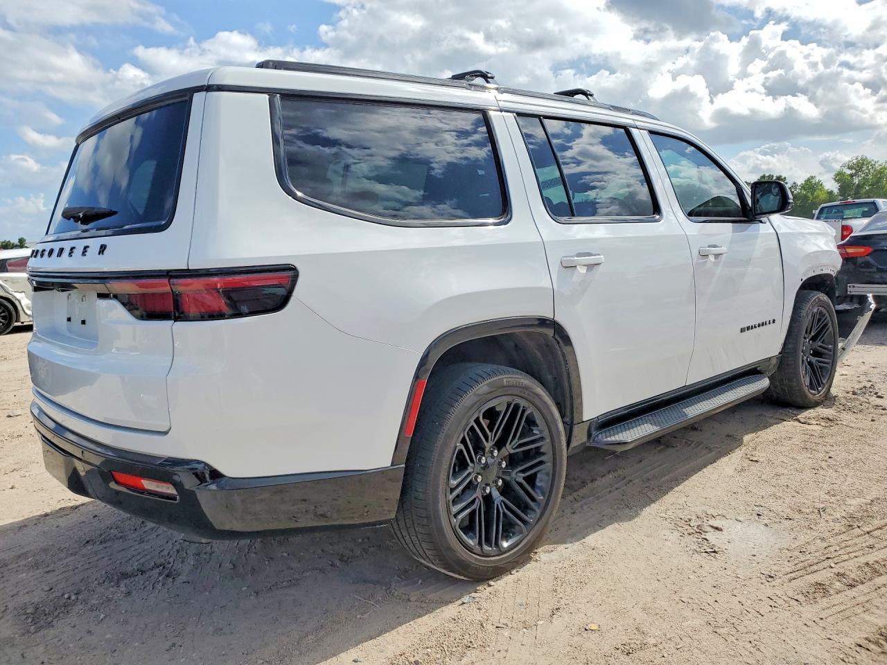 2023 JEEP WAGONEER