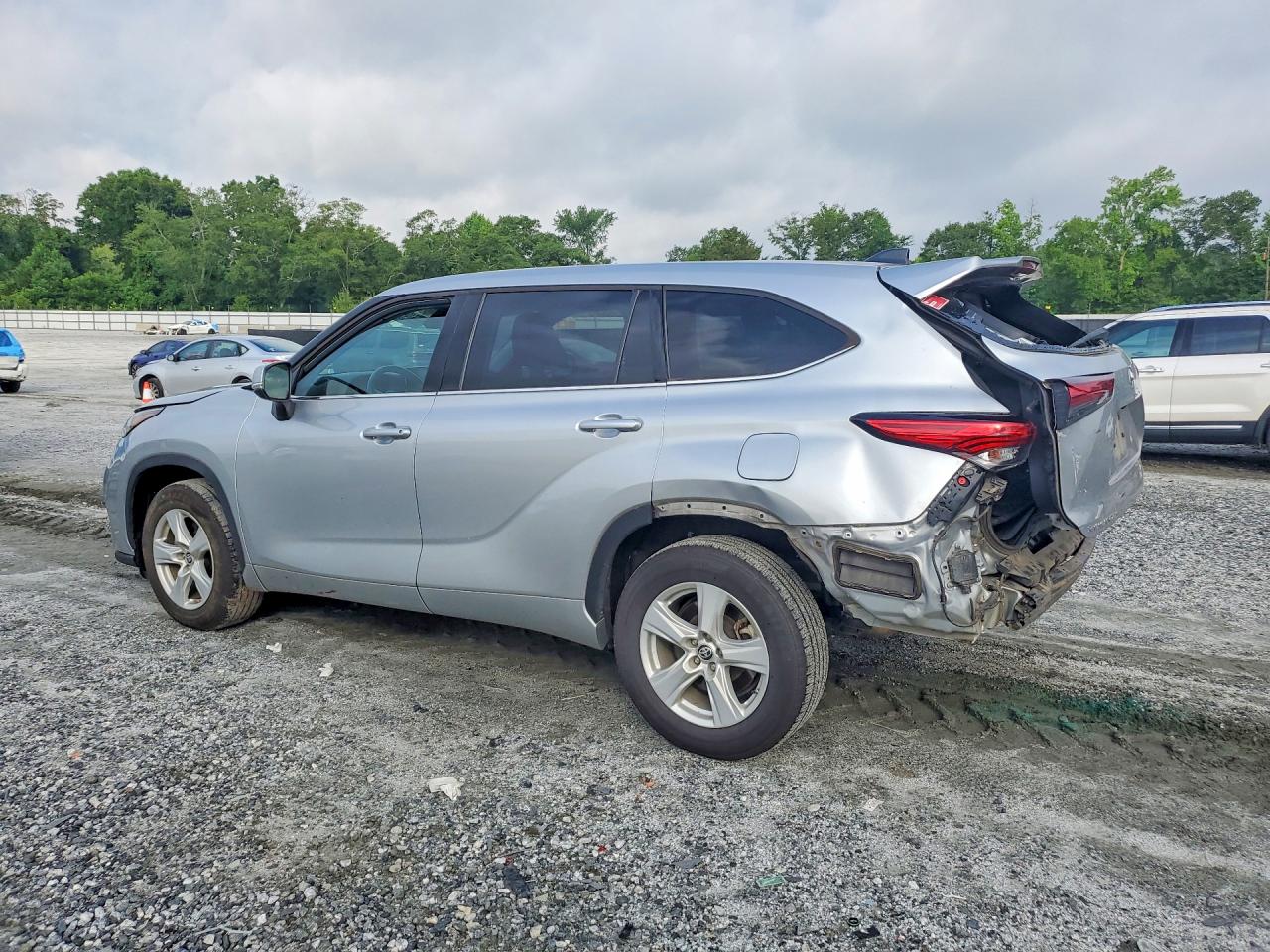 2022 TOYOTA HIGHLANDER