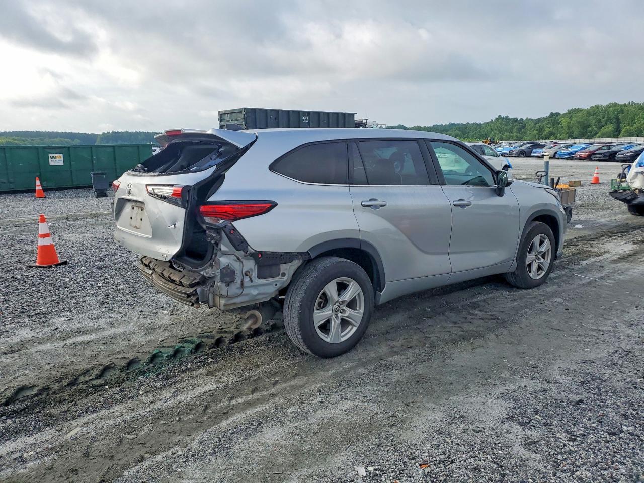 2022 TOYOTA HIGHLANDER