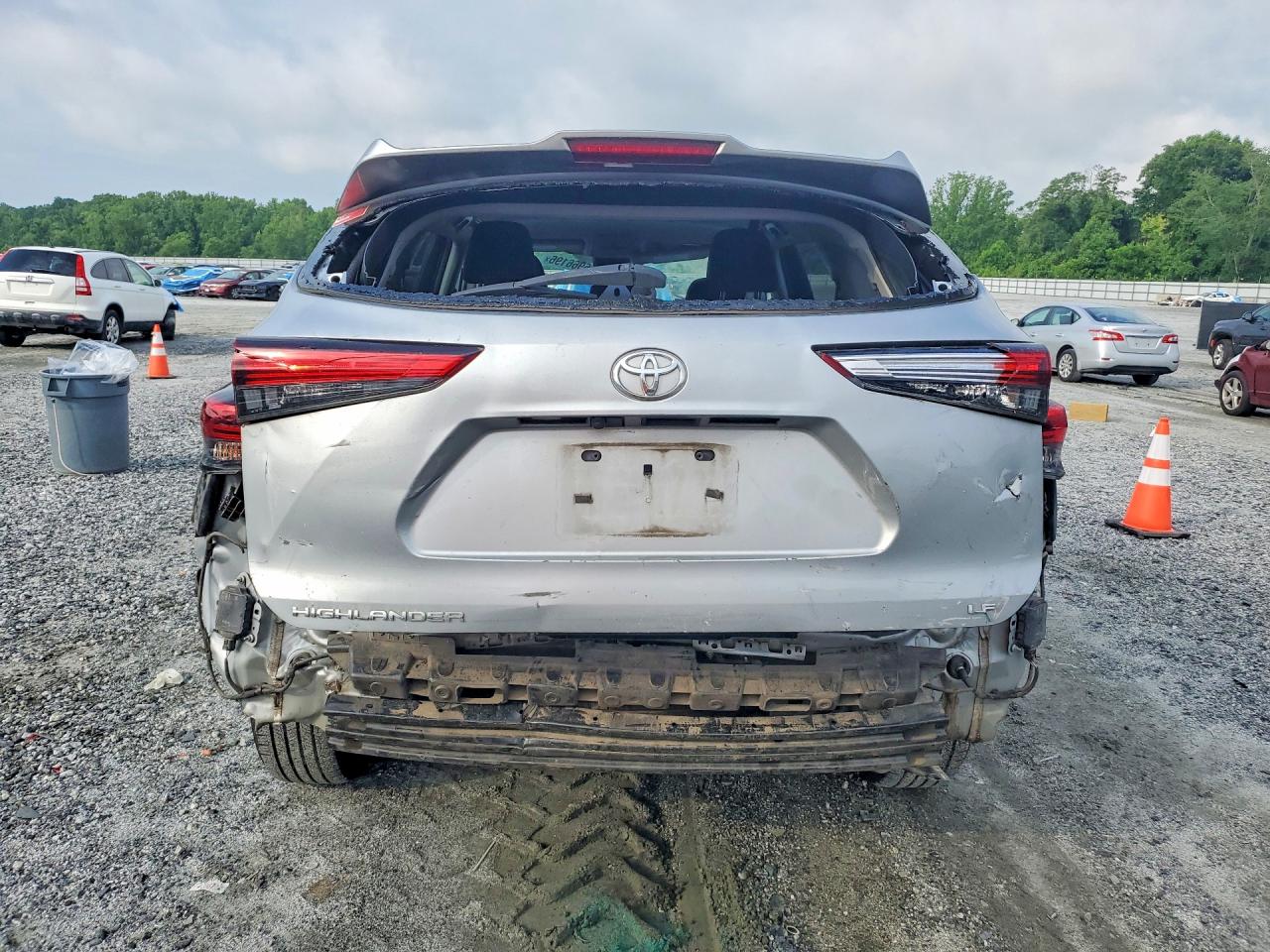 2022 TOYOTA HIGHLANDER