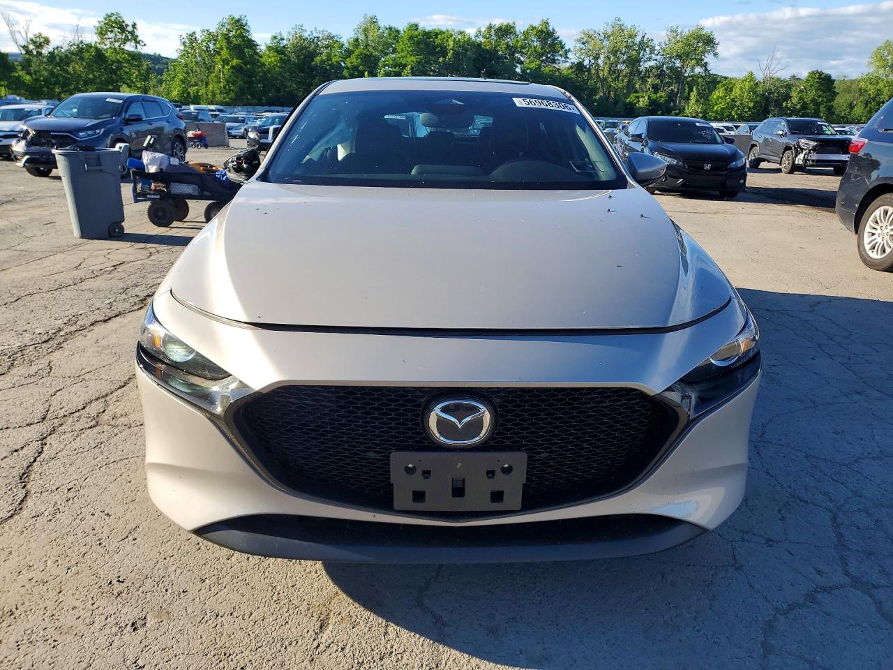 2025 MAZDA 3