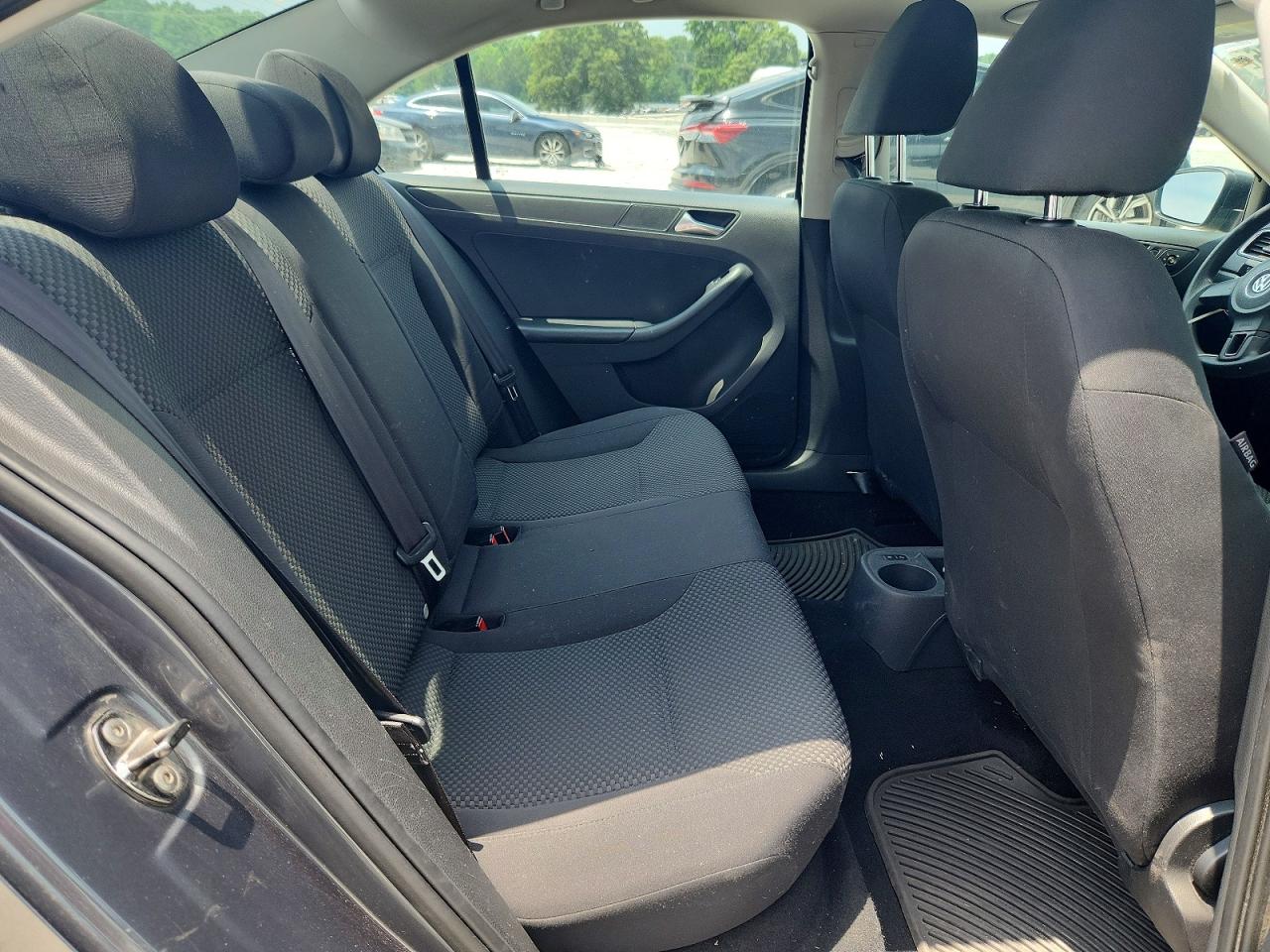 2013 VOLKSWAGEN JETTA