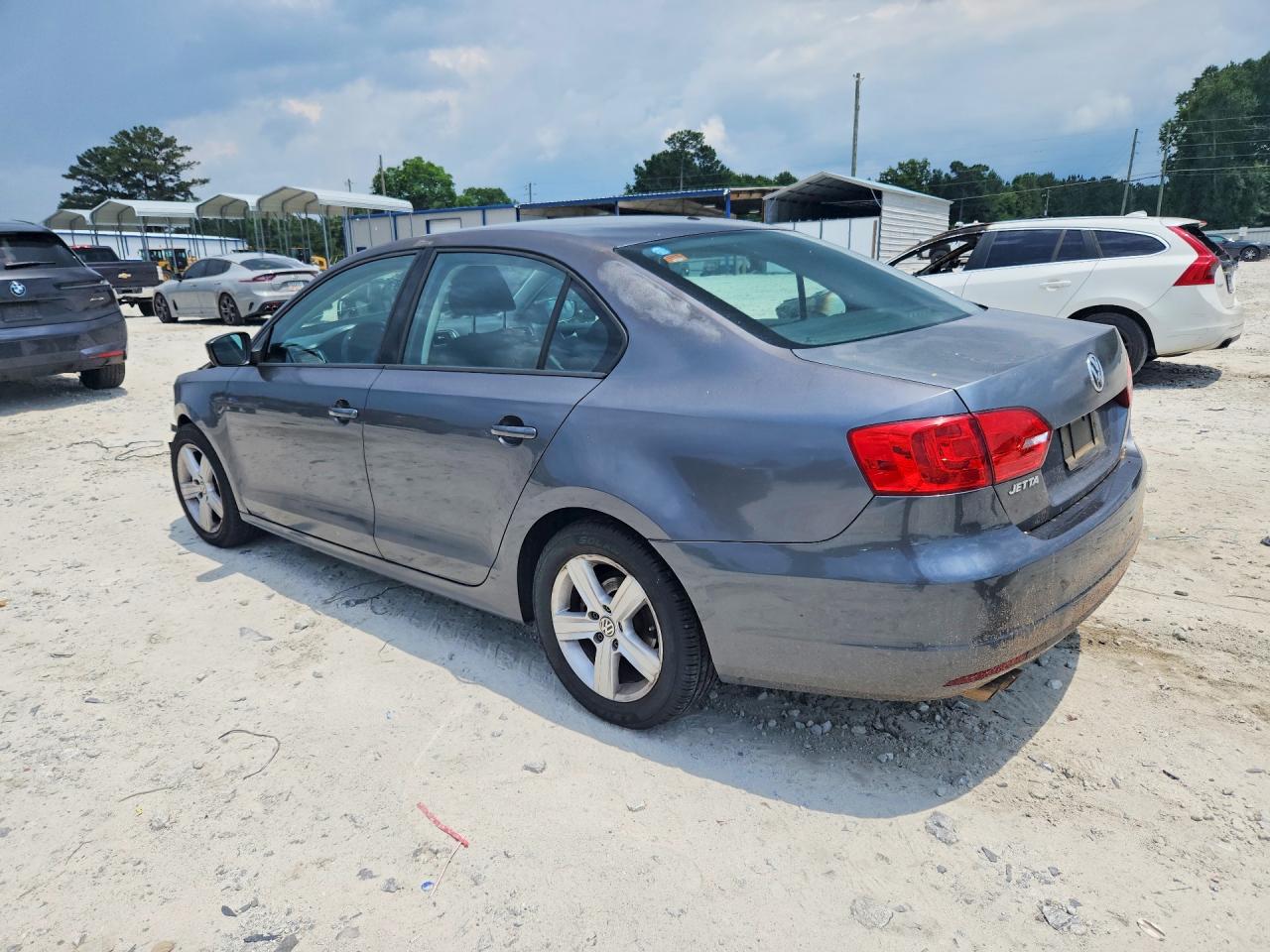 2013 VOLKSWAGEN JETTA