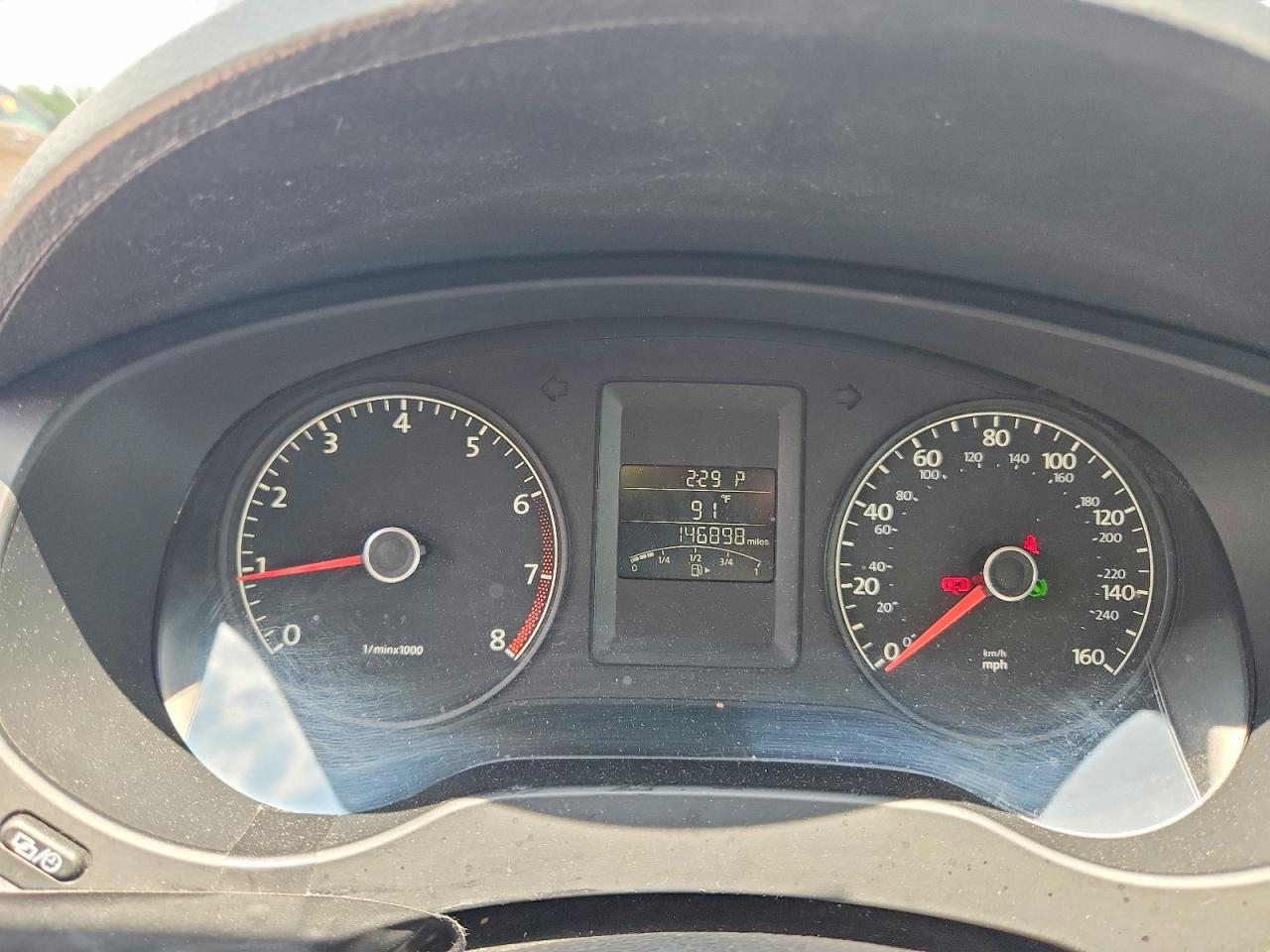 2013 VOLKSWAGEN JETTA