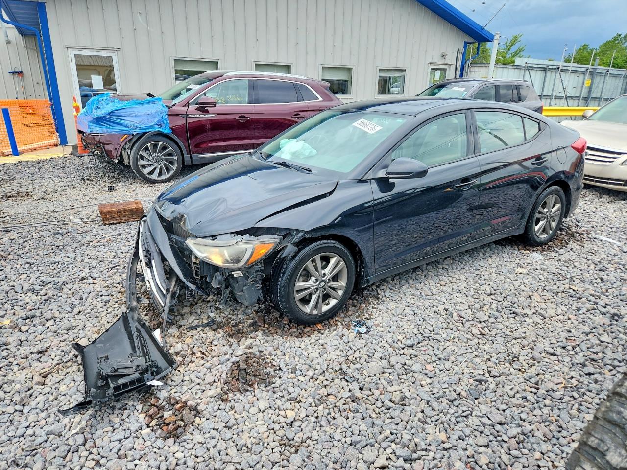 2017 HYUNDAI ELANTRA