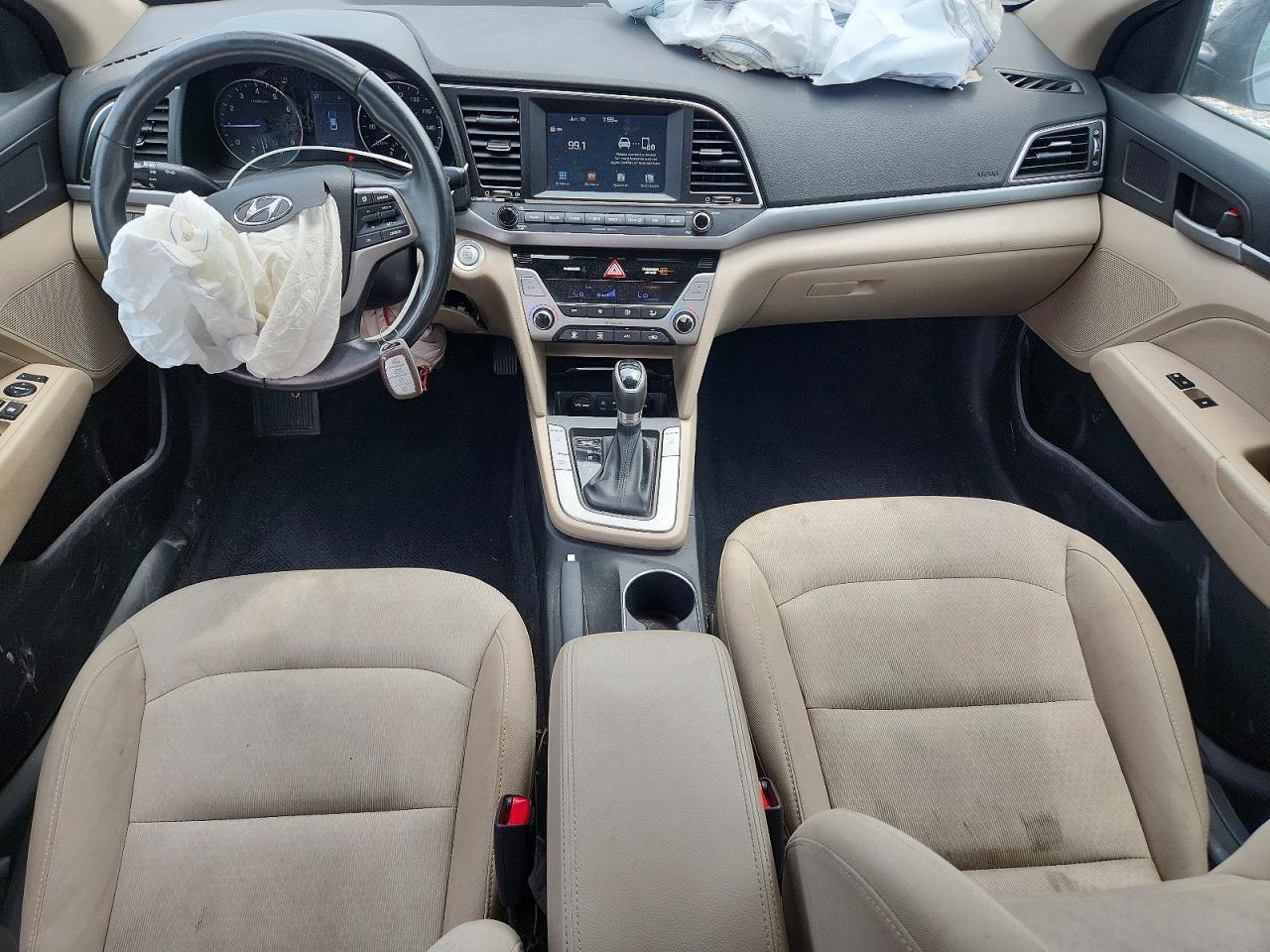 2017 HYUNDAI ELANTRA