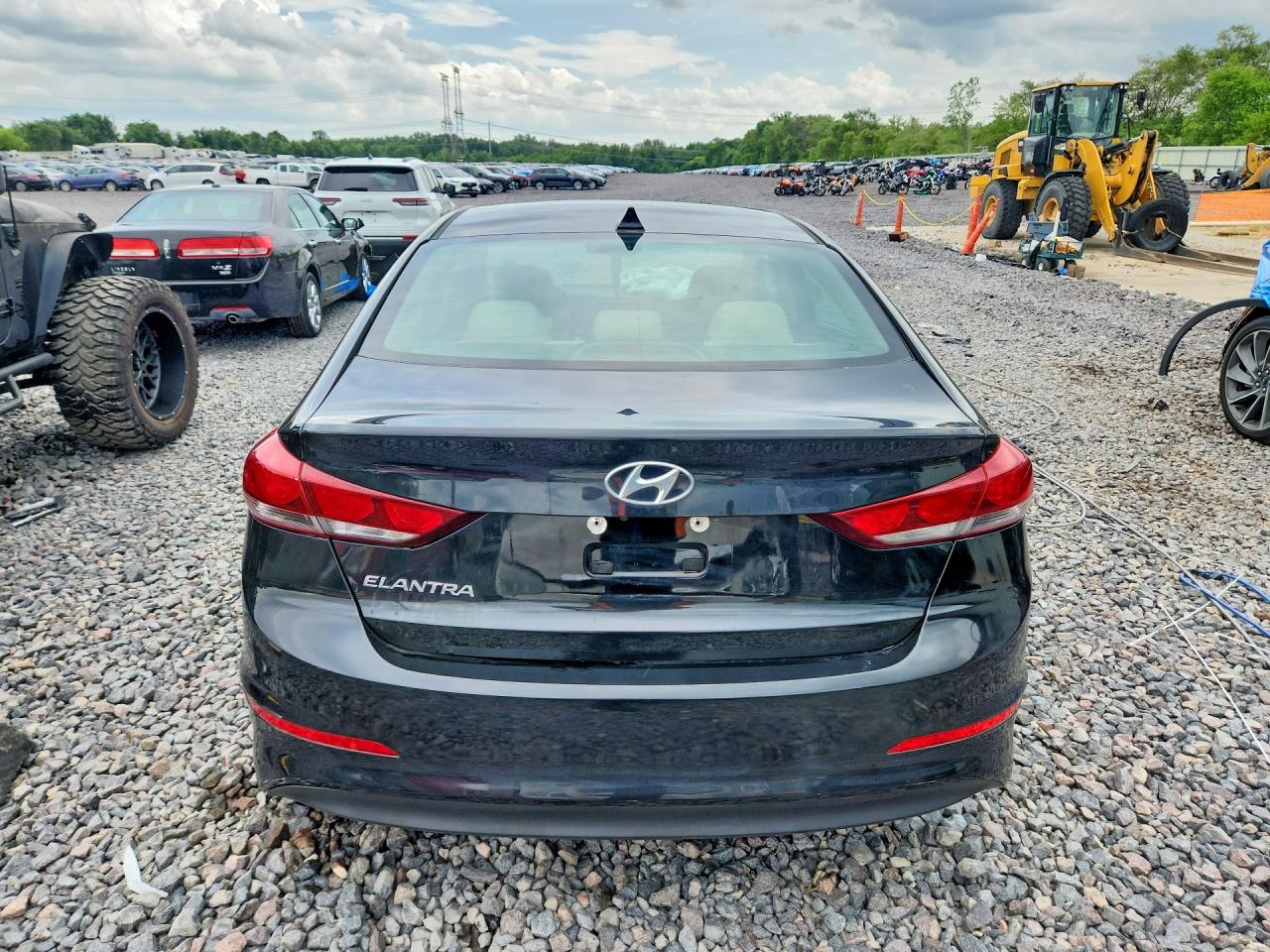 2017 HYUNDAI ELANTRA
