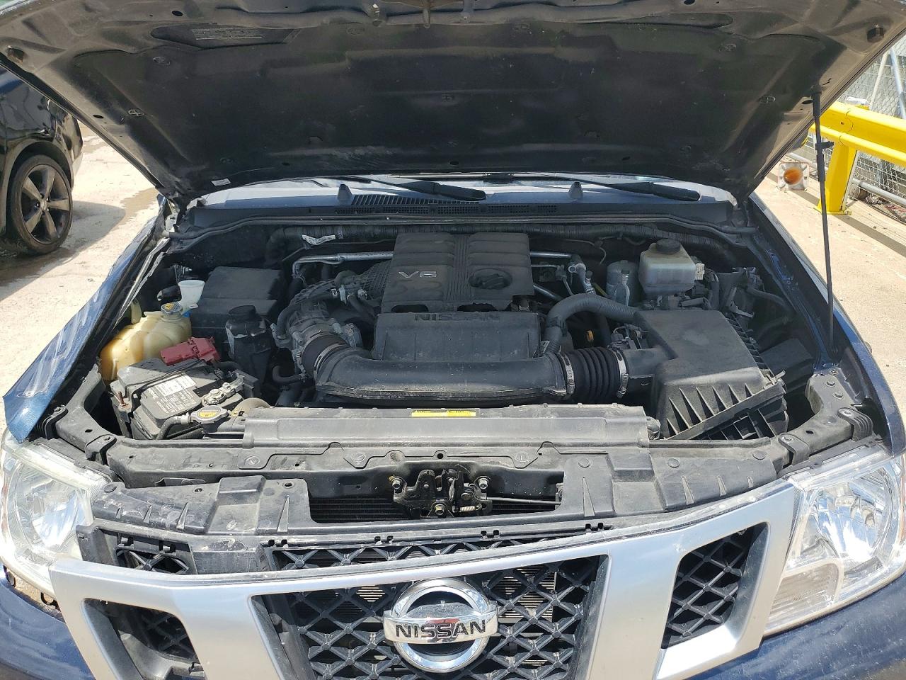 2020 NISSAN FRONTIER