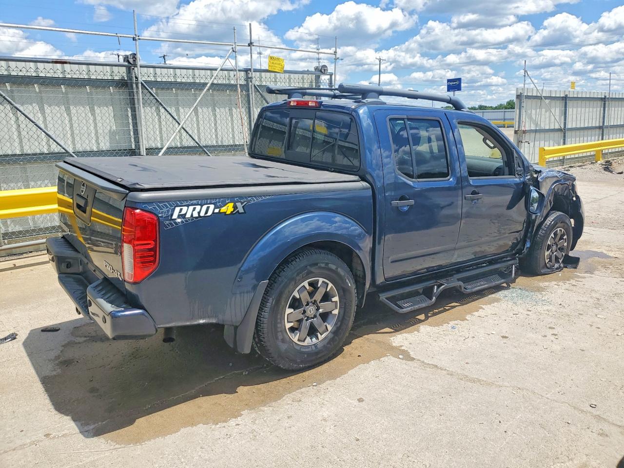 2020 NISSAN FRONTIER